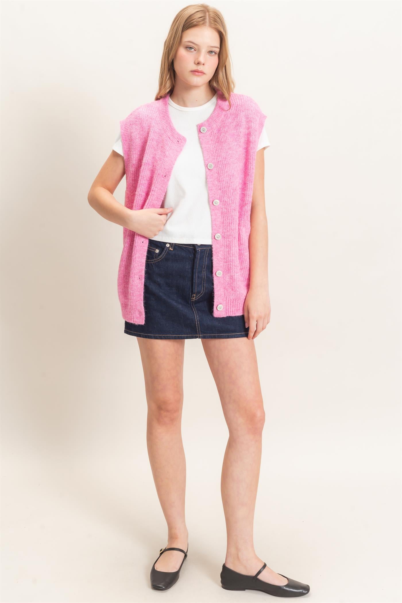 Wholesale Sleeveless Button-Up Sweater Vest Sweaters HF26E304 SOFT PINK HYFVE