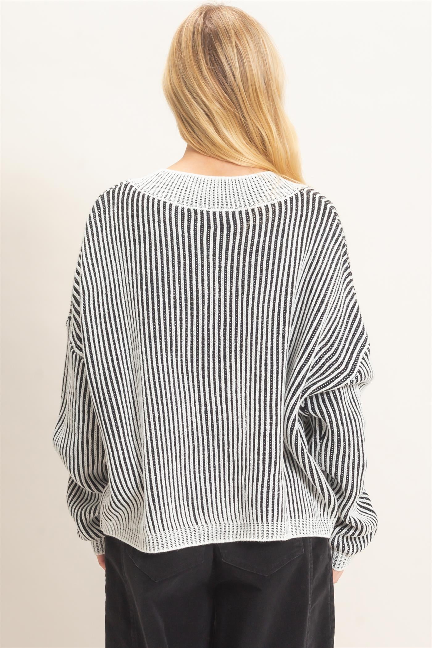 Wholesale Striped V-Neck Ribbed Sweater Sweaters HF26F202 BLACK HYFVE