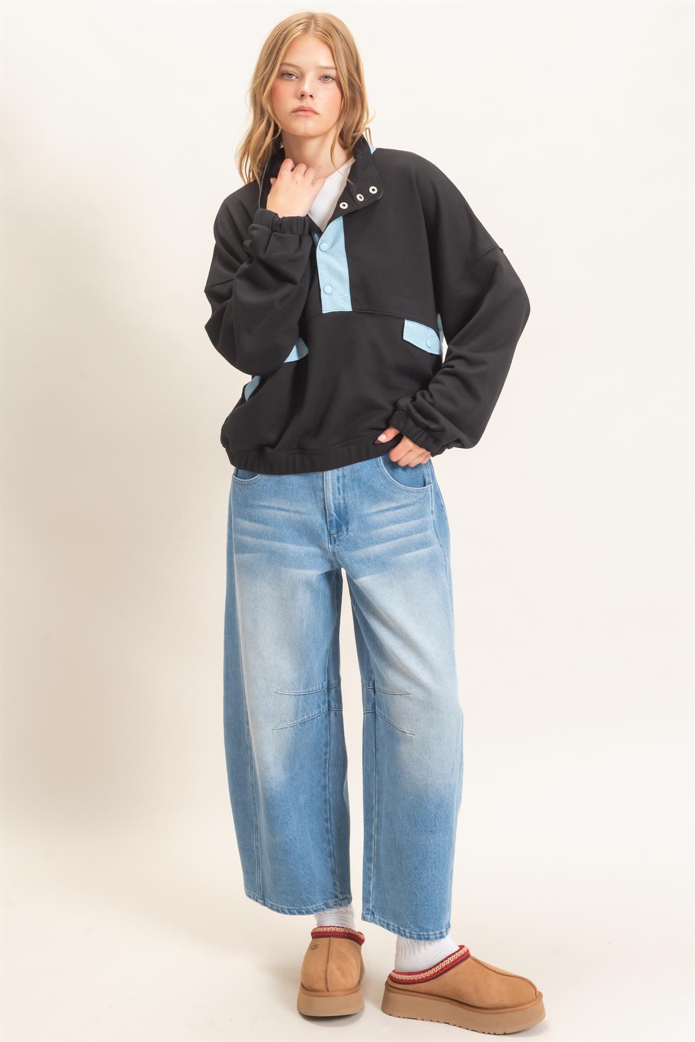 Wholesale Contrast Button-Up Collar Top Clothing Tops HF26C875 BLACK HYFVE