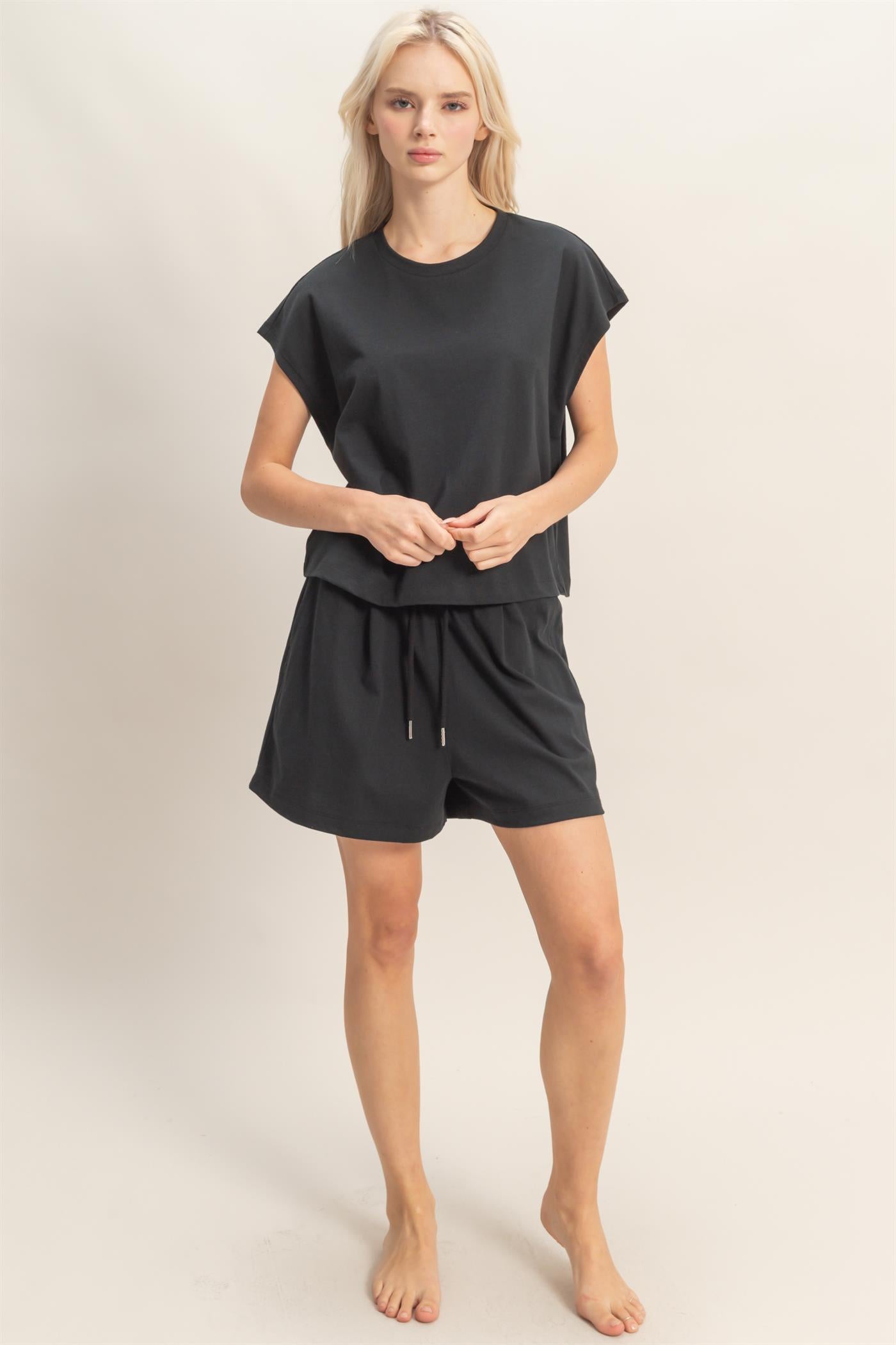 Wholesale Cap Sleeve Boxy Top And Shorts Set Clothing DZ26C543-SET BLACK DOUBLE ZERO