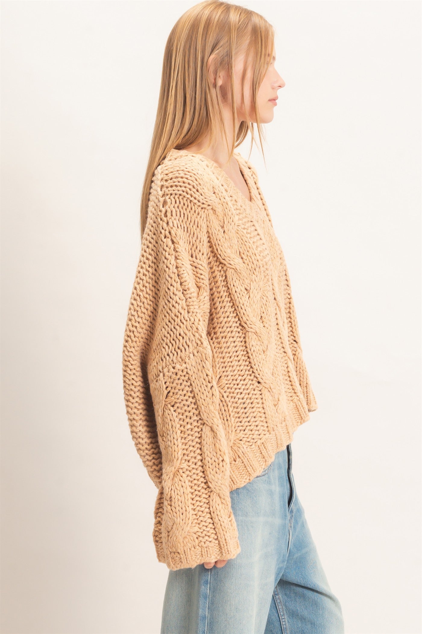 Wholesale Cable Knit V-Neck Sweater Sweaters HF26F175-D TAUPE HYFVE