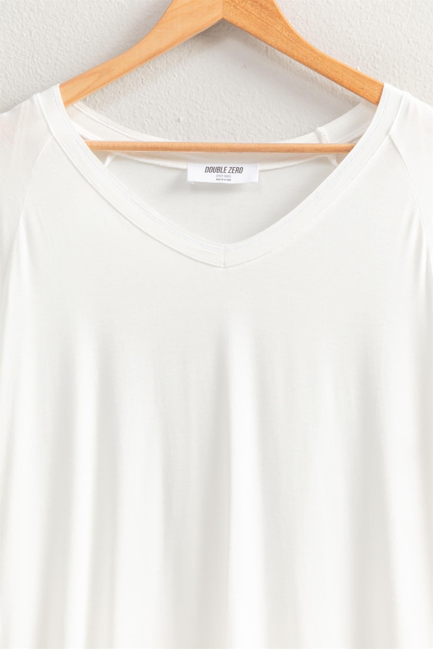 Wholesale Oversized V-Neck Relaxed Tee Clothing Tops DZ25E310 OFF WHITE DOUBLE ZERO