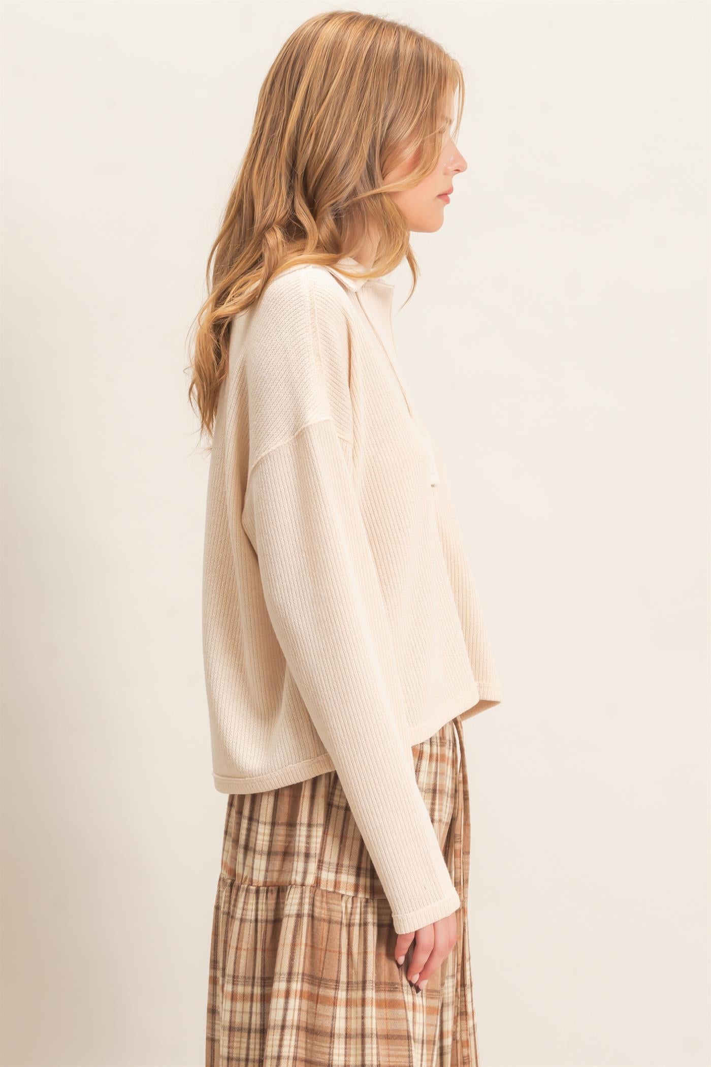 Wholesale Ribbed Collared Pullover Top Clothing Tops HF26E472 CREAM HYFVE