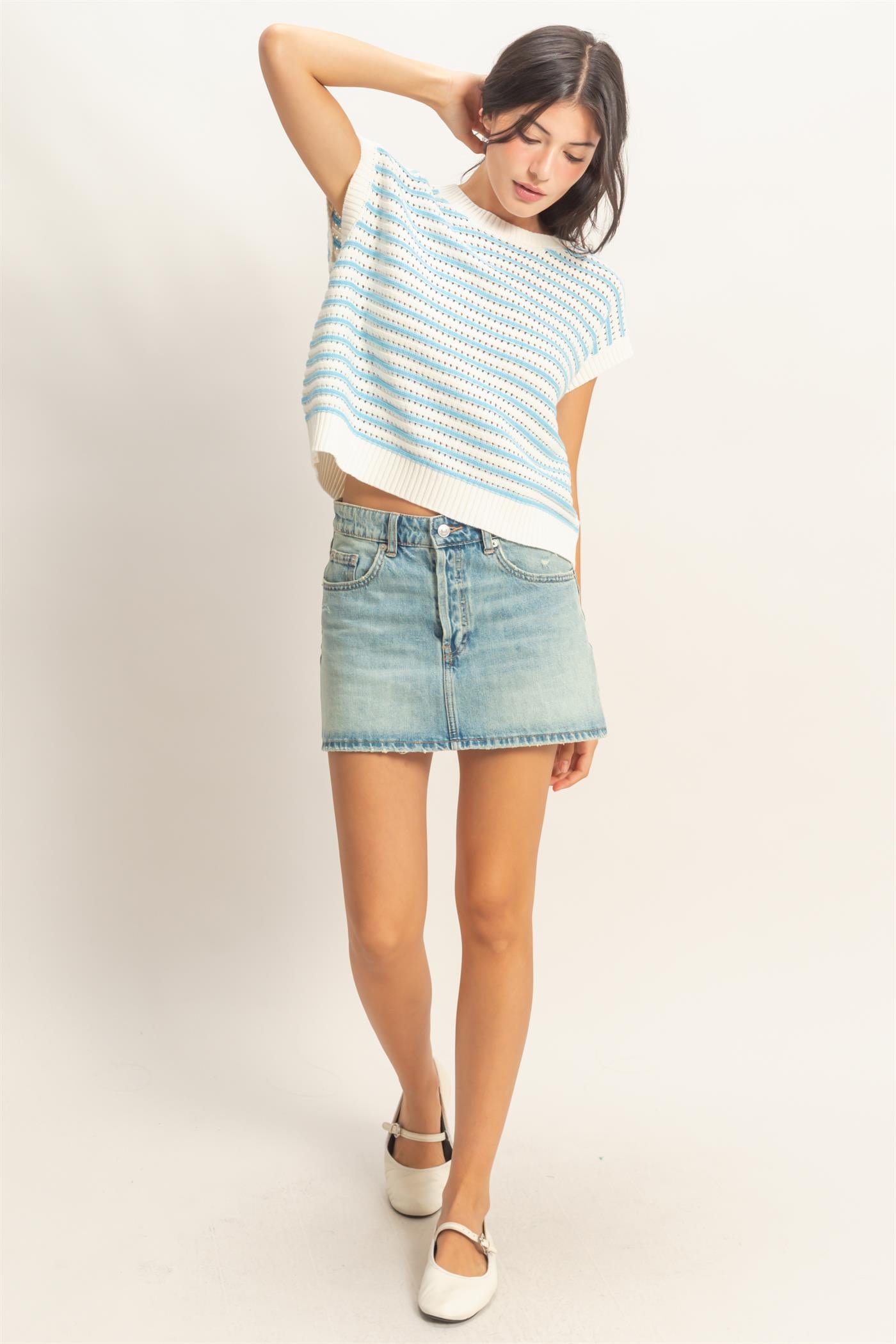 Wholesale Striped Sleeveless Crew Neck Top Sweaters DZ26A222 BLUE DOUBLE ZERO