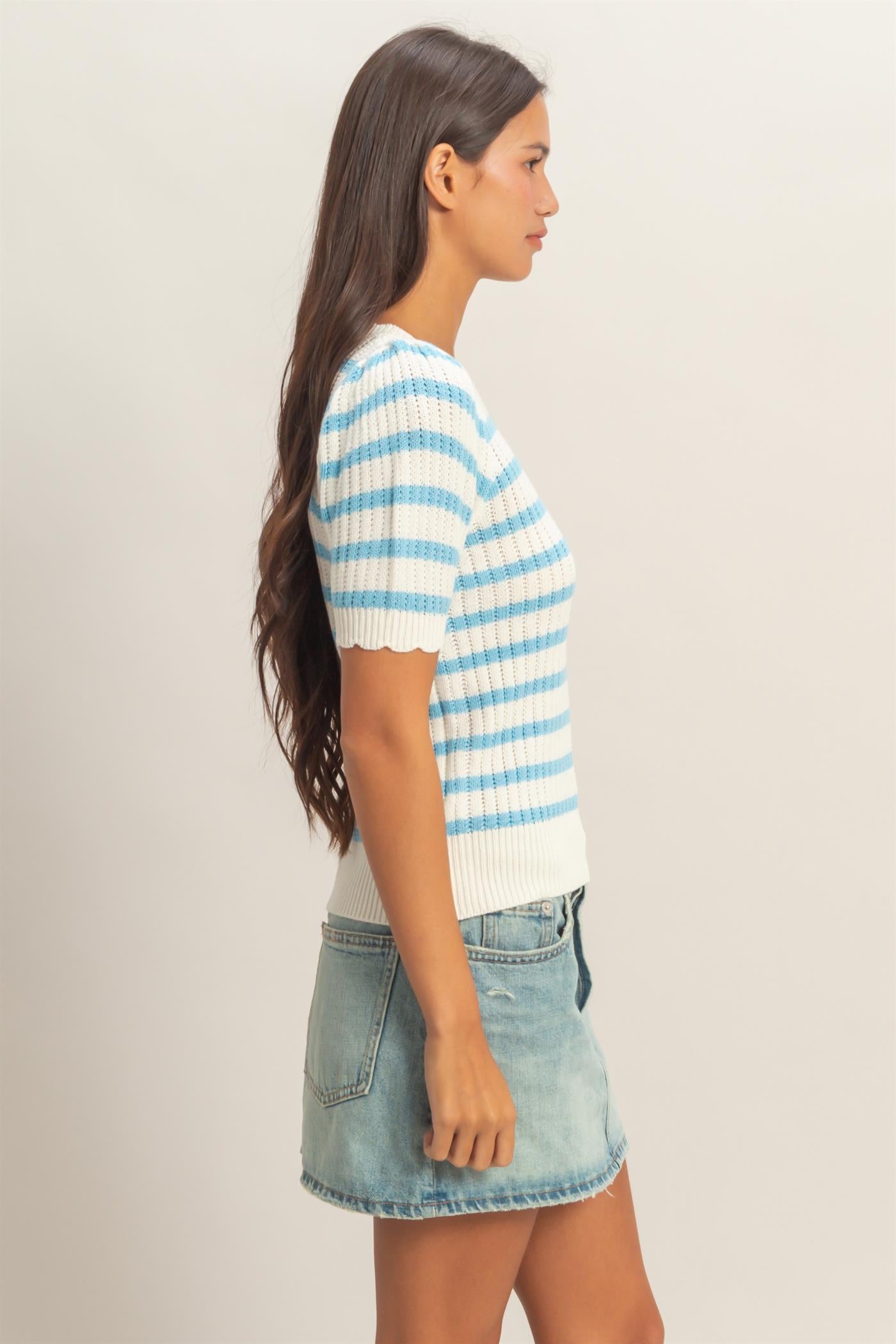Wholesale Striped Scallop Edge Puff Sleeve Knit Top Shirts DZ26A284 BLUE DOUBLE ZERO