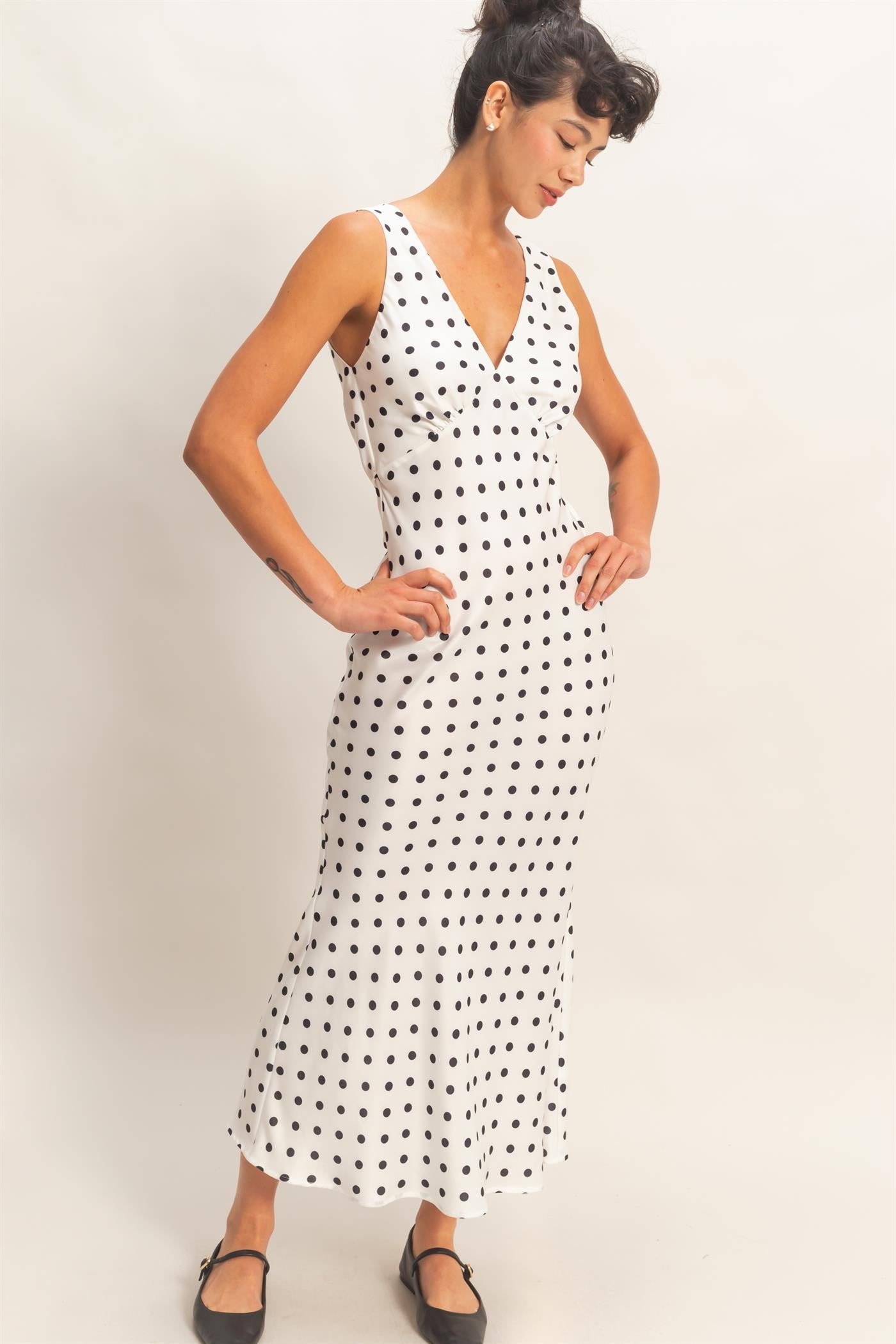 Wholesale Polka Dot Sleeveless Maxi Dress Dresses DZ25E063 WHITE DOUBLE ZERO