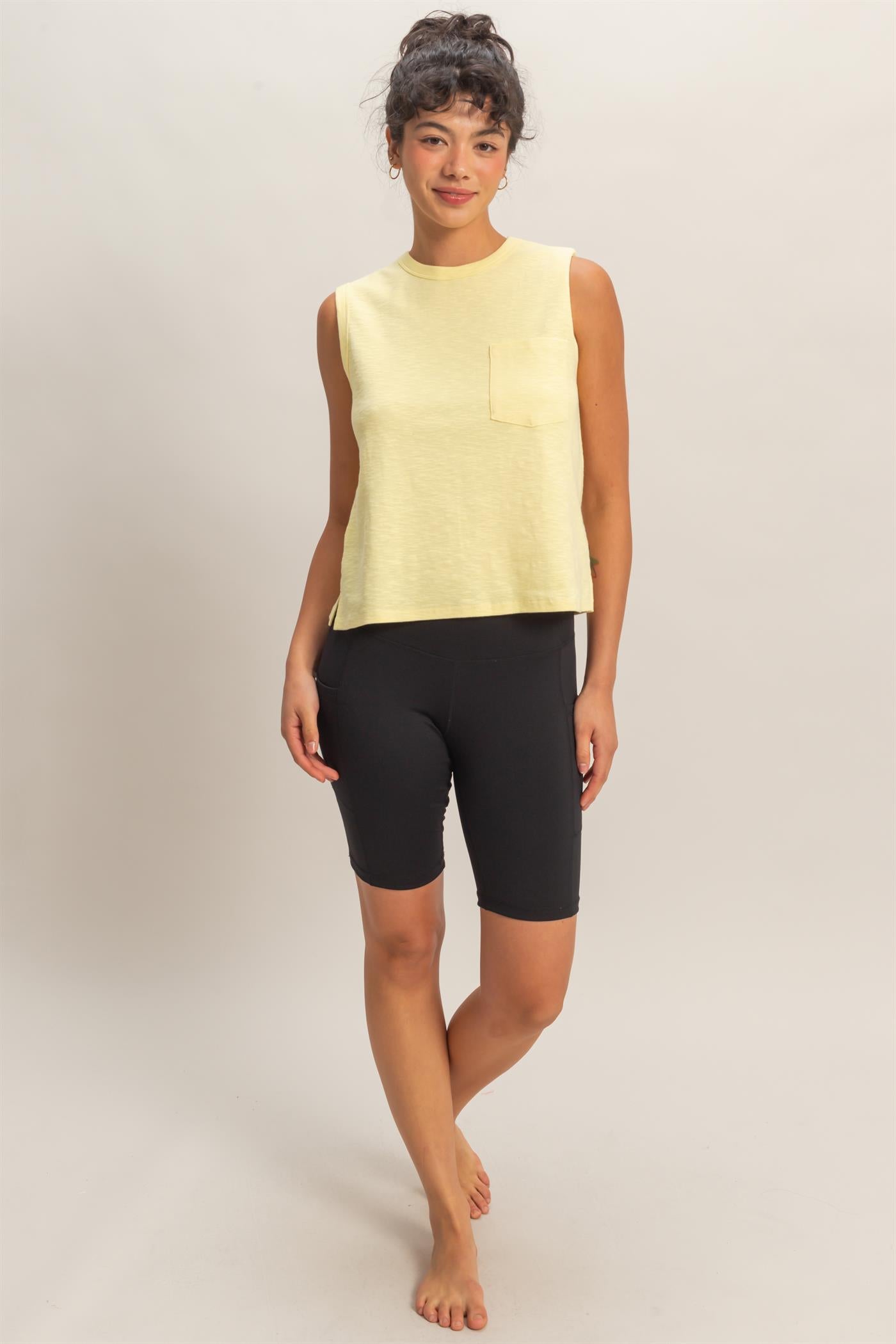 Wholesale Sleeveless Cotton Top With Pocket Clothing Tops DZ26A234 PALE YELLOW DOUBLE ZERO