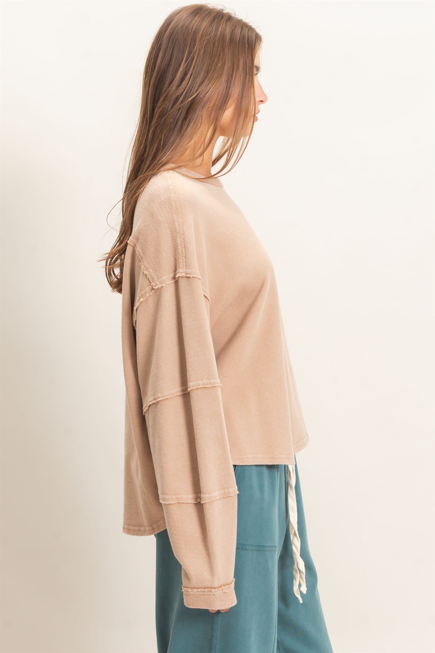 Wholesale Mineral Wash Overzised Raw Edge Crew Neck Top Clothing Tops DZ26E449 DARK TAUPE DOUBLE ZERO