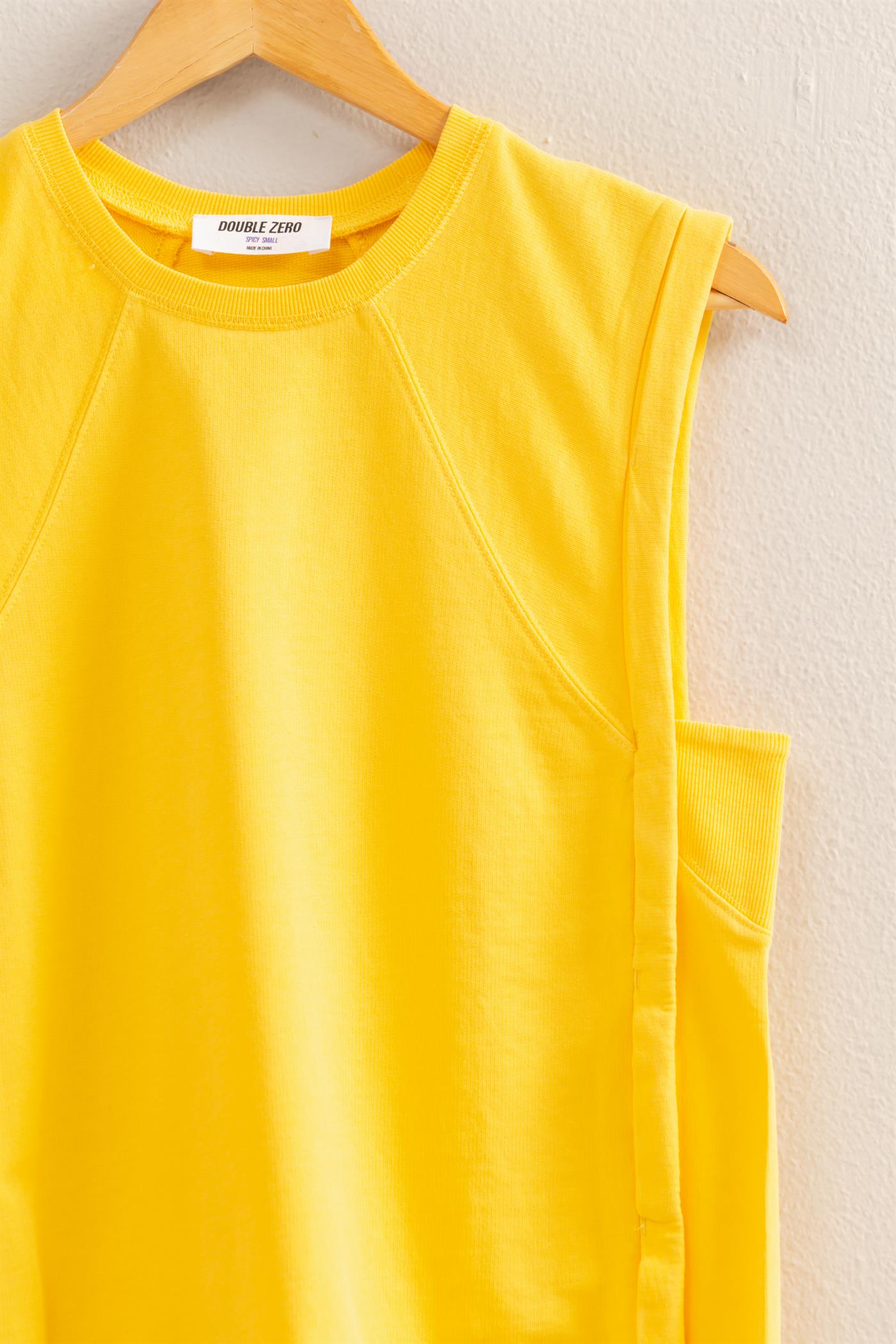 Wholesale Round Neck Sleeveless Boxy Top Clothing Tops DZ25C561 SUNFLOWER DOUBLE ZERO