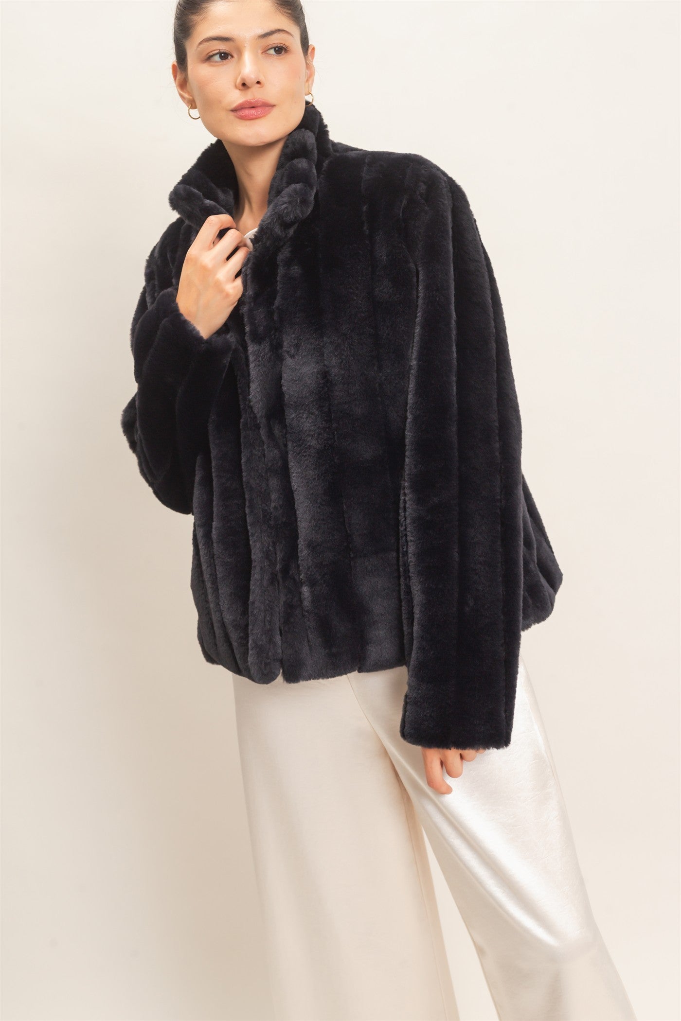Wholesale Faux Fur Jacket Coats & Jackets HF26F203 BLACK HYFVE