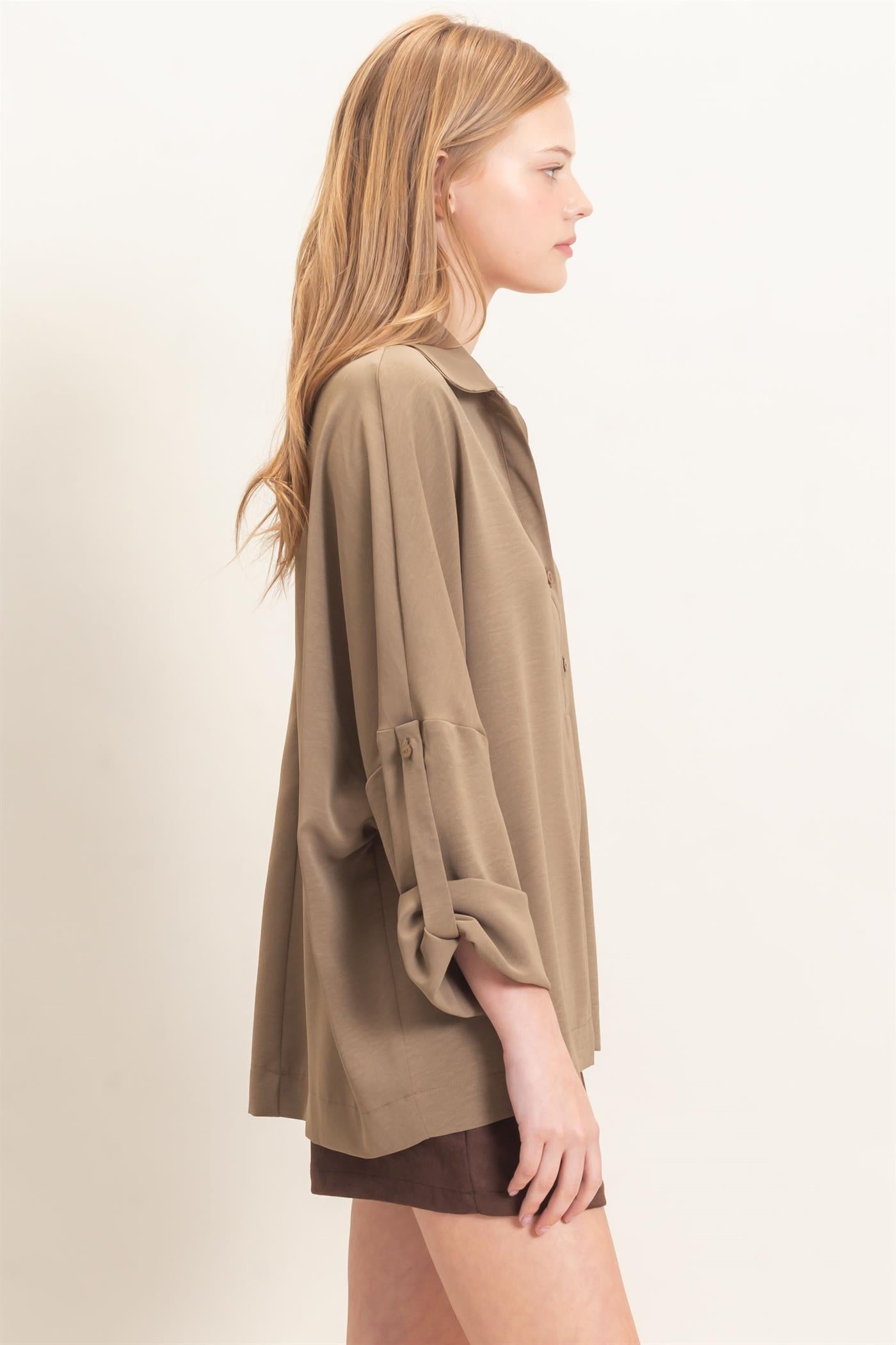 Wholesale Buttoned Collar Split Sleeve Top Clothing Tops HF26F071 OLIVE HYFVE