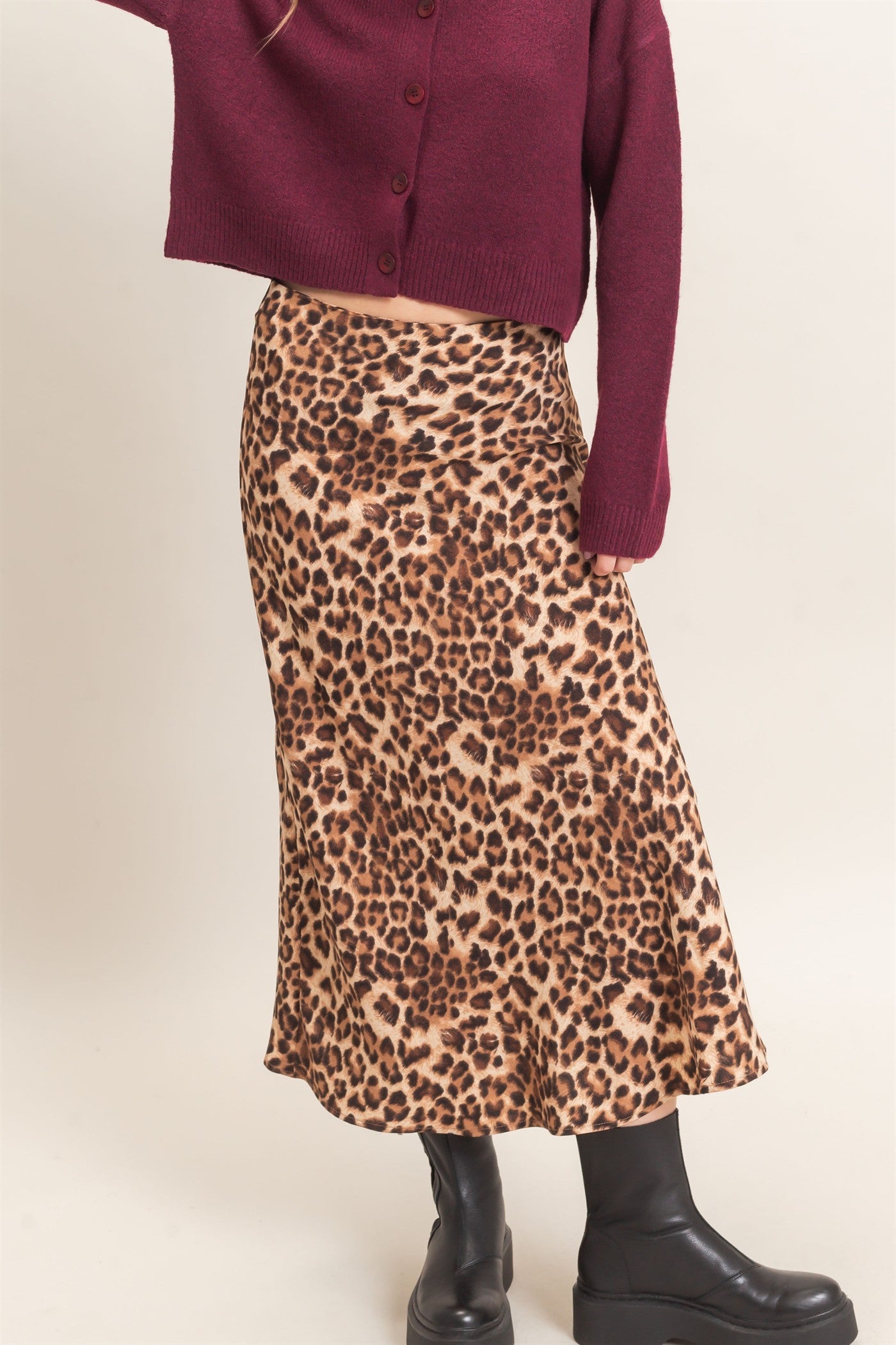 Wholesale Leopard Print Midi Skirt Skirts HF26F159 BROWN DOUBLE ZERO