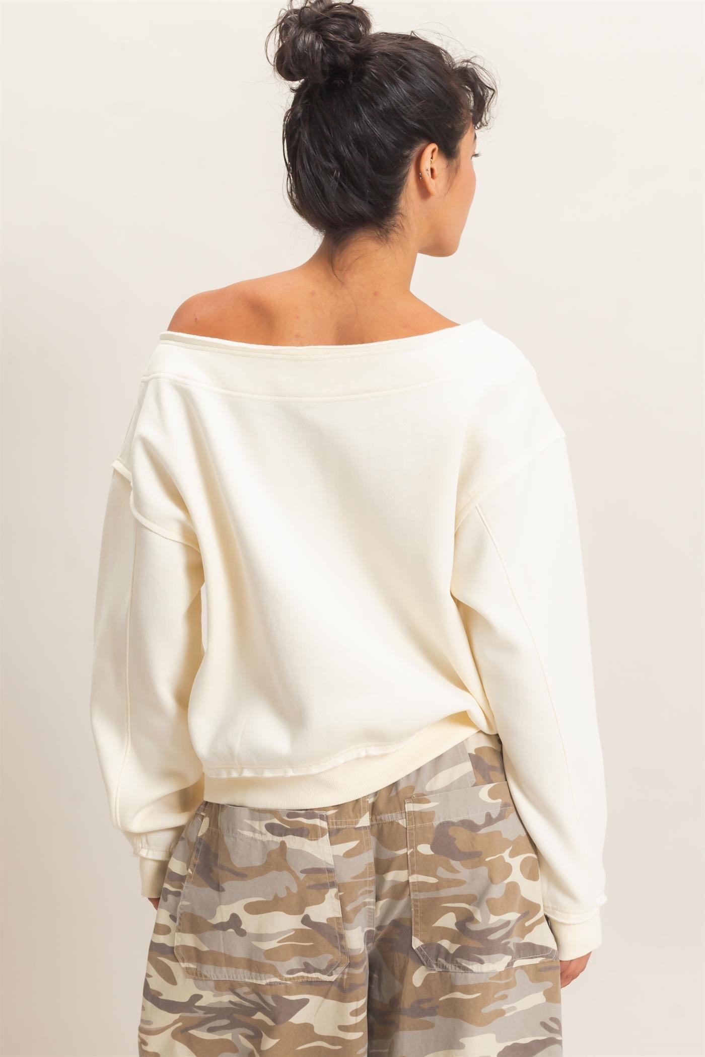Wholesale Off Shoulder Sweatshirt Sweatshirts DZ26C880 CREAM DOUBLE ZERO