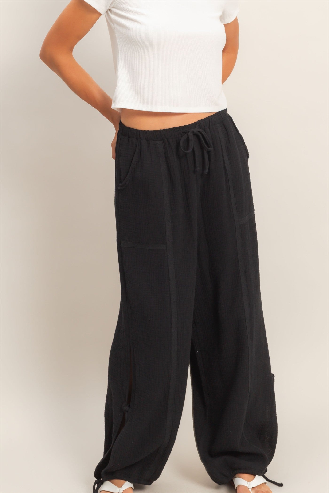 Wholesale Gauze Drawstring Jogger Pants Joggers HF26A822 BLACK HYFVE