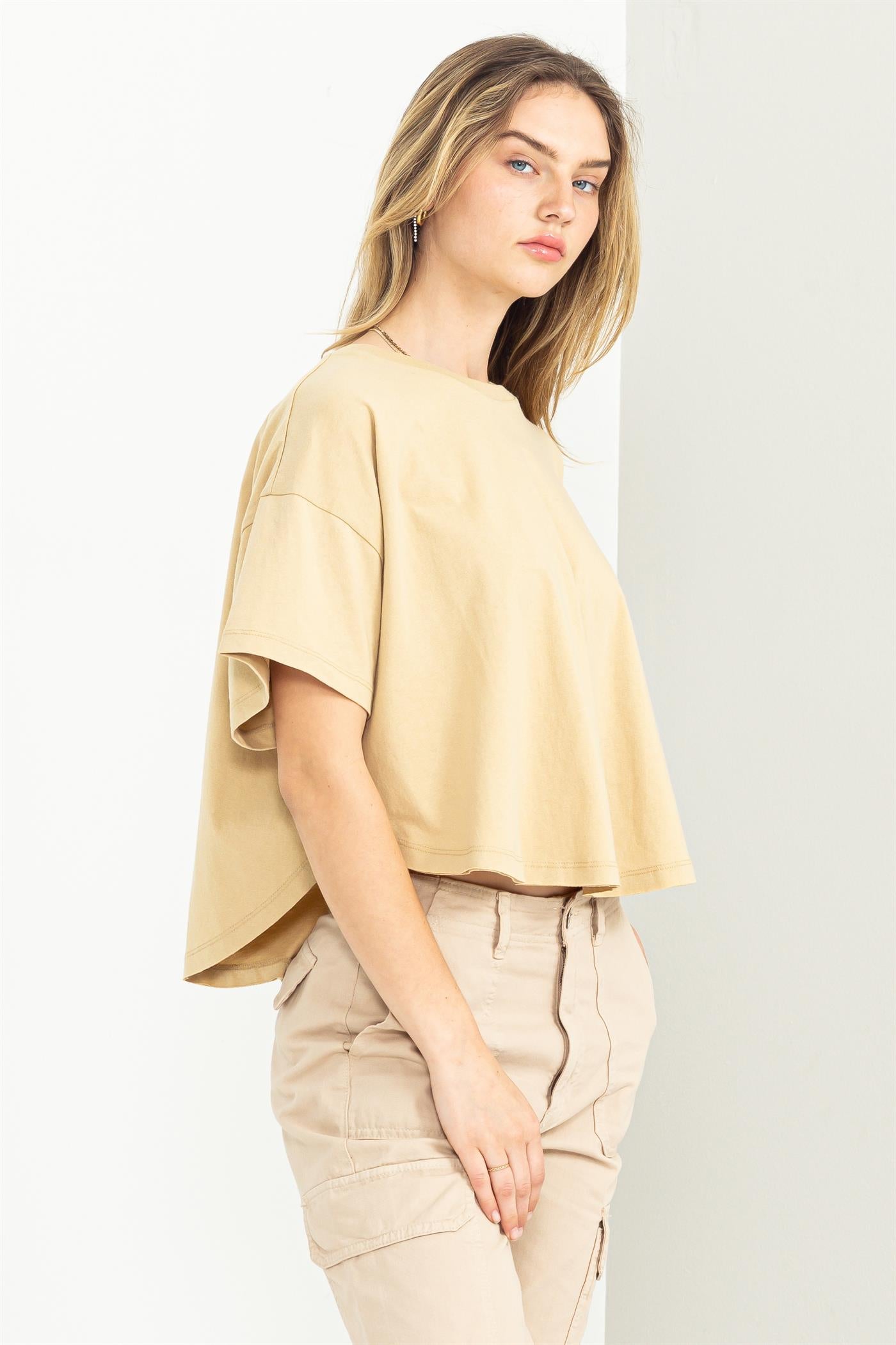 Wholesale Stay Easy Flutter Sleeve High-Low Top Clothing Tops DZ23C410 CAFFE LATTE DOUBLE ZERO