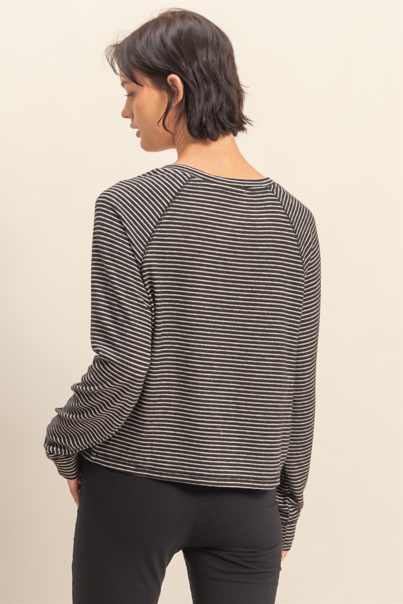 Wholesale Striped Raglan Long Sleeve Top Clothing Tops DZ25E600 BLACK/CREAM DOUBLE ZERO