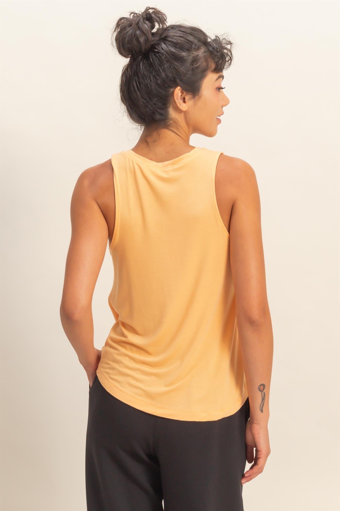 Wholesale Crew Neck Rayon Tank Top Tank Tops DZ26A332 APRICOT DOUBLE ZERO