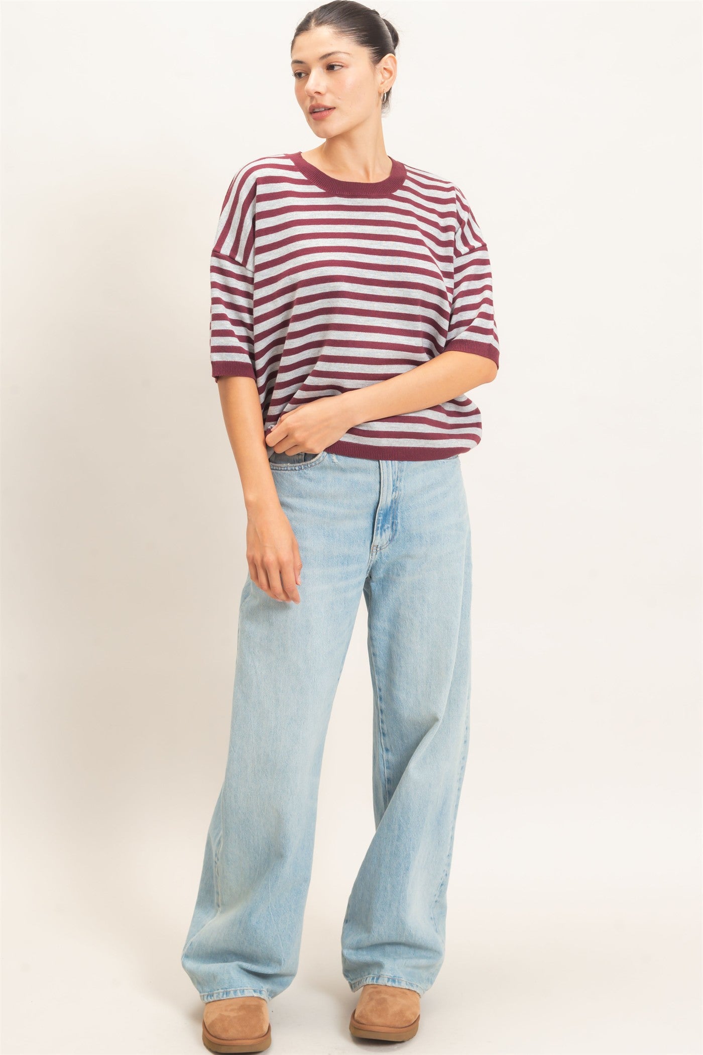 Wholesale Striped Crew Neck Sweater Sweaters HF26E234 WINE HYFVE