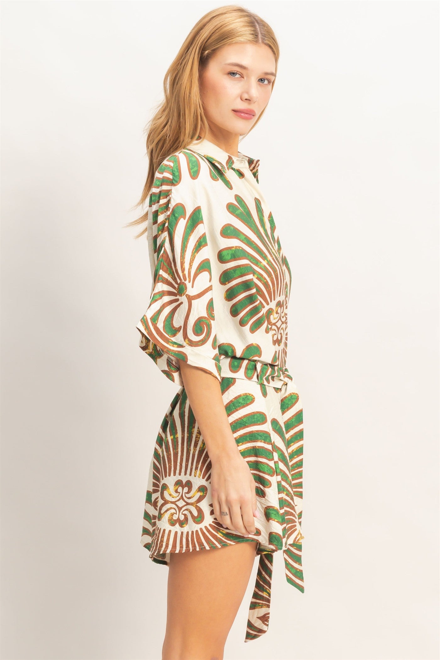 Wholesale Button-Down Print Romper Clothing HF26A003 GREEN HYFVE