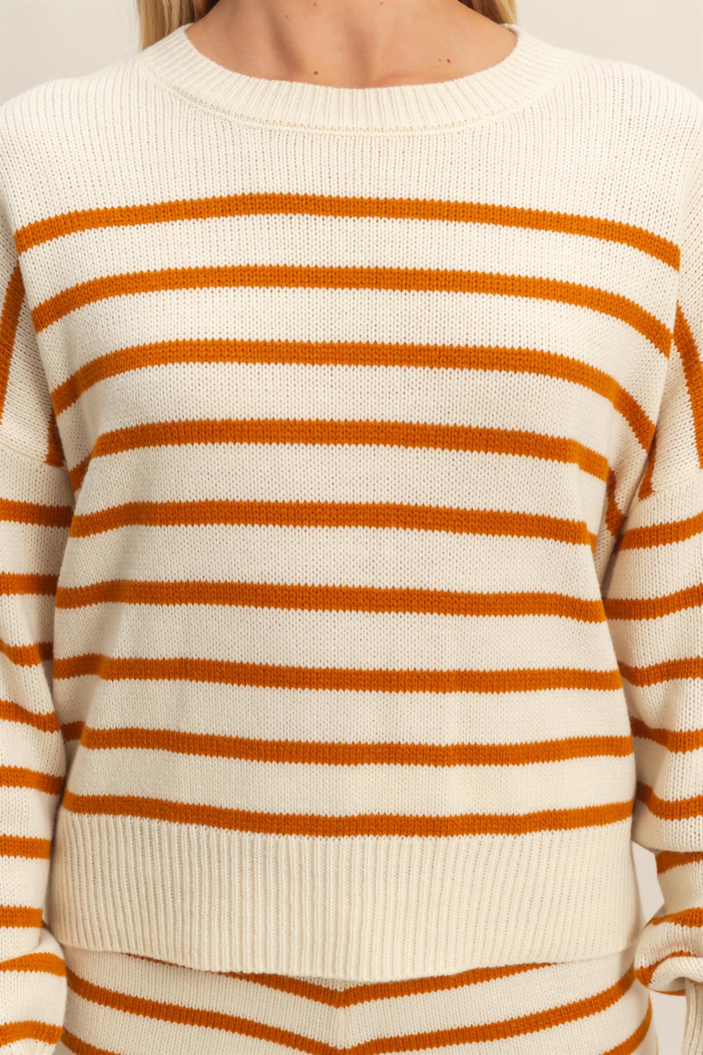 Wholesale Striped Knit Sweater And Shorts Set Clothing DZ25E141-SET CREAM/CARAMEL DOUBLE ZERO