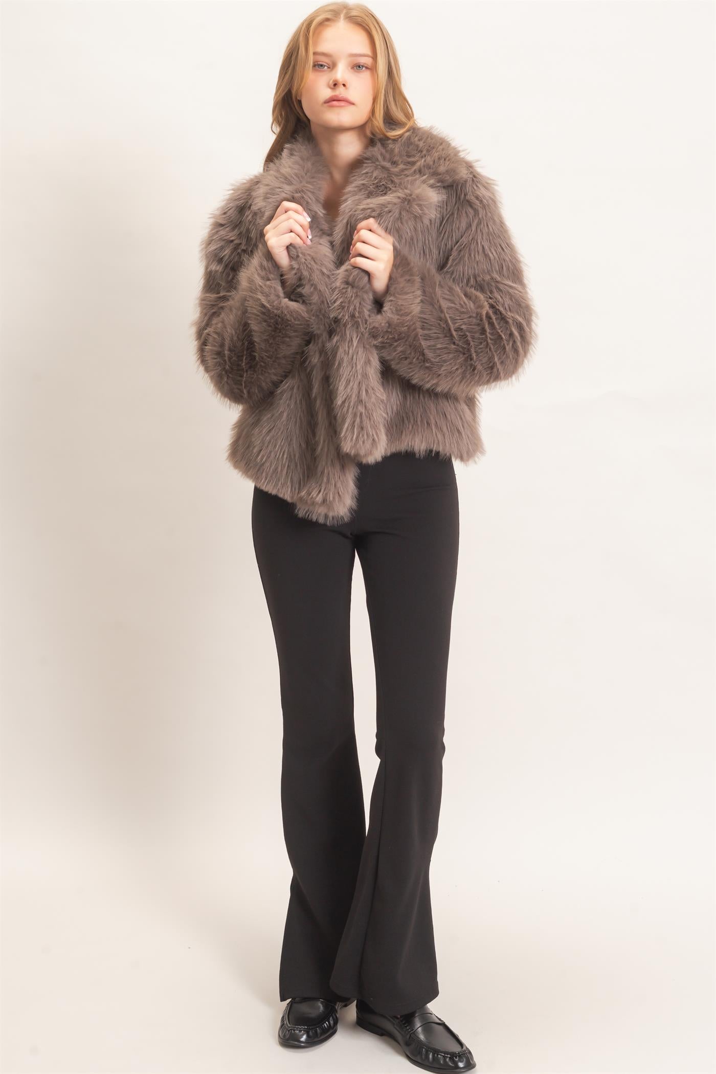 Wholesale Shawl Collar Faux Fur Jacket Outerwear HF26F207-D BROWN HYFVE