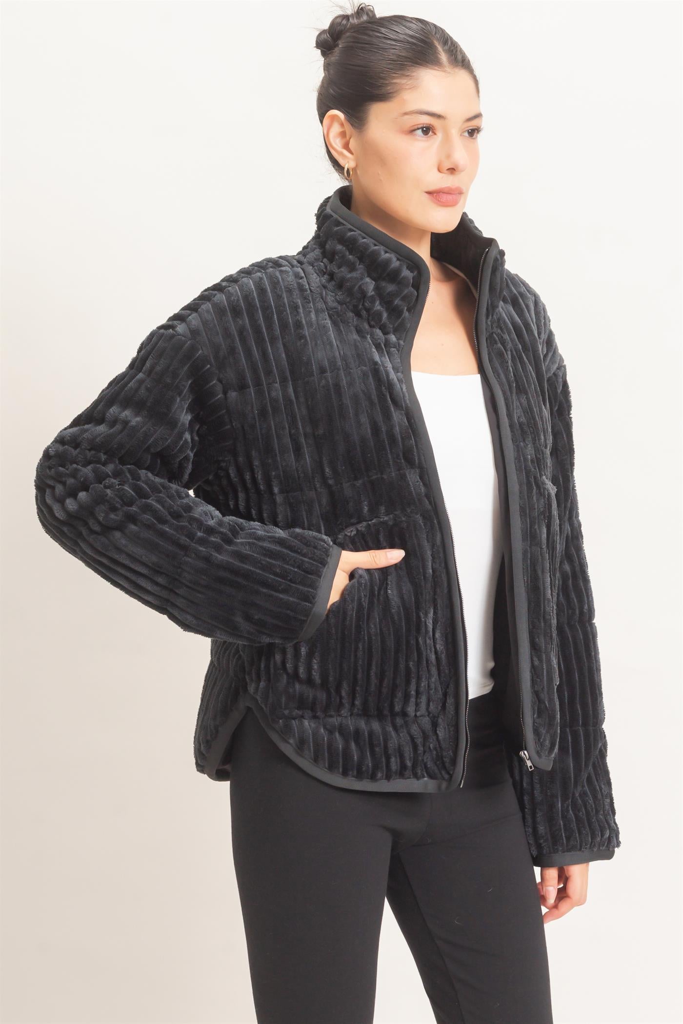 Wholesale Quilted Corduroy Zip-Up Jacket Coats & Jackets HF26E753 BLACK HYFVE
