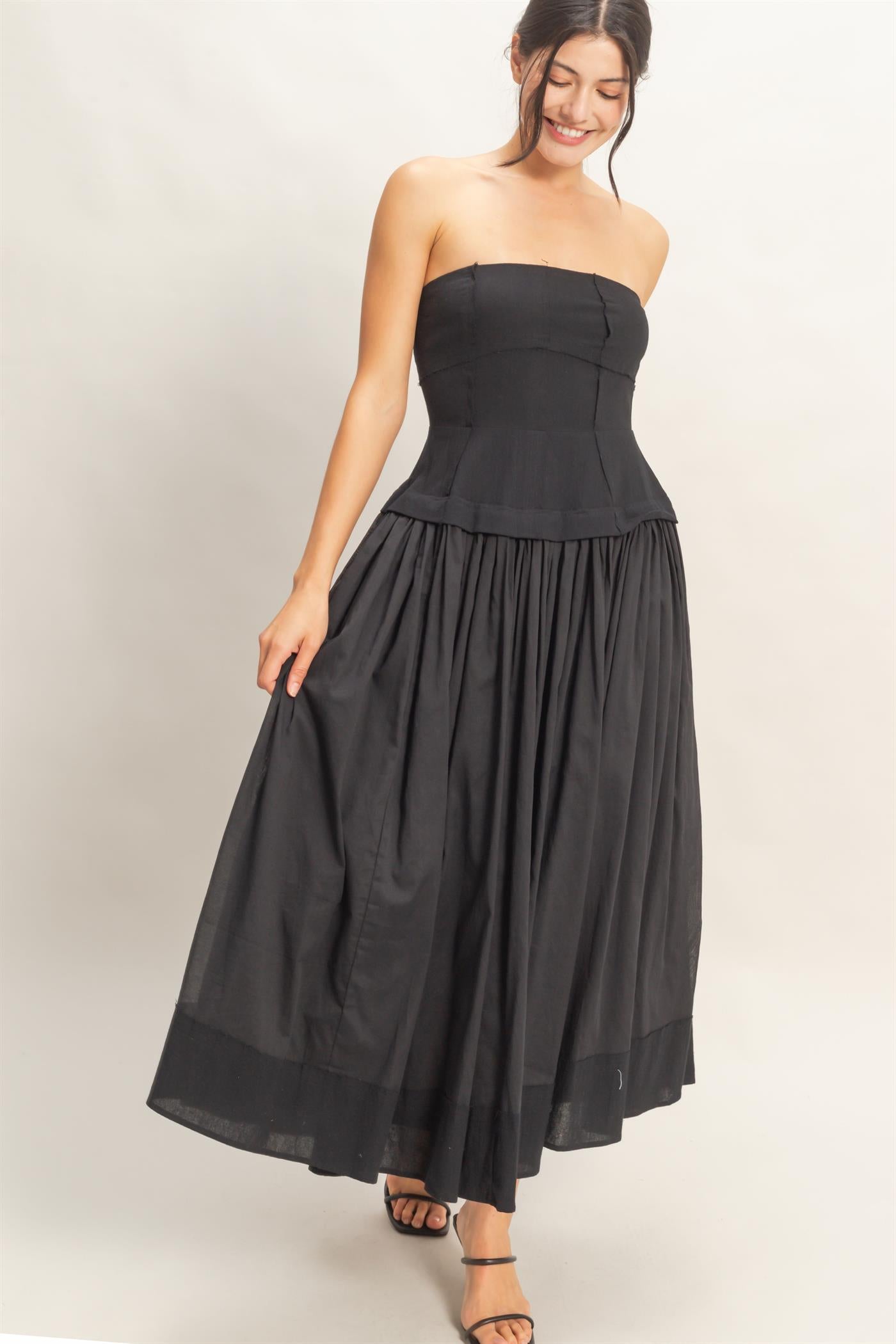 Wholesale Strapless Tiered Maxi Dress Dresses HF26A570 BLACK HYFVE