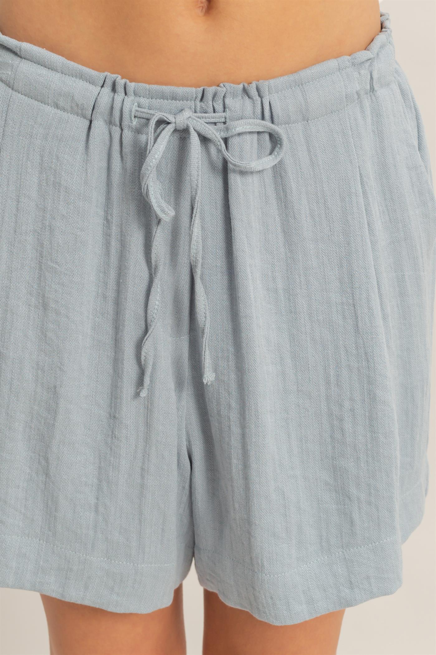 Wholesale Drawstring Pleated Shorts Shorts HF26C139-D LIGHT BLUE HYFVE