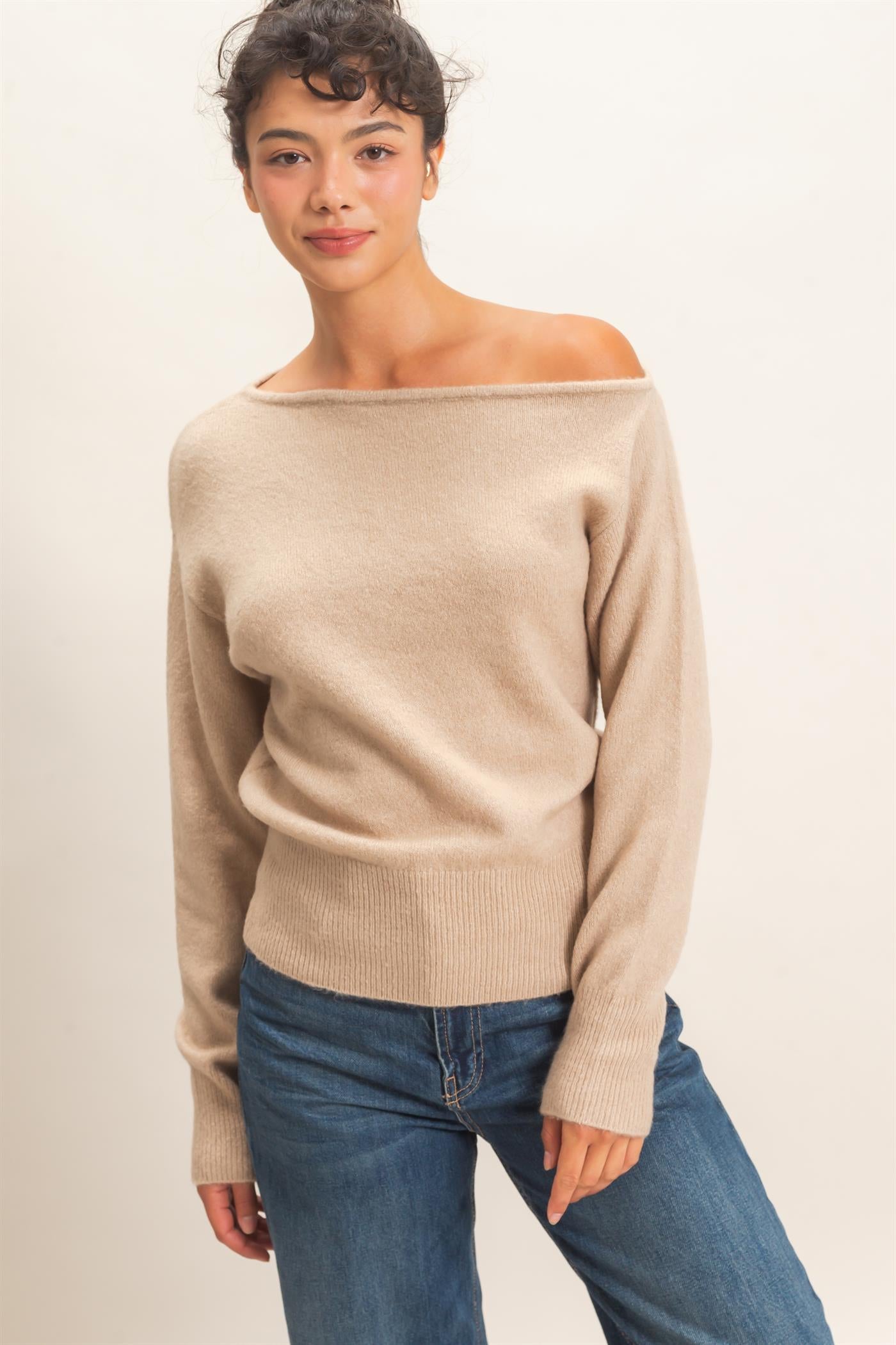 Wholesale Off The Shoulder Sweater Top Sweaters DZ26F290 TAUPE DOUBLE ZERO
