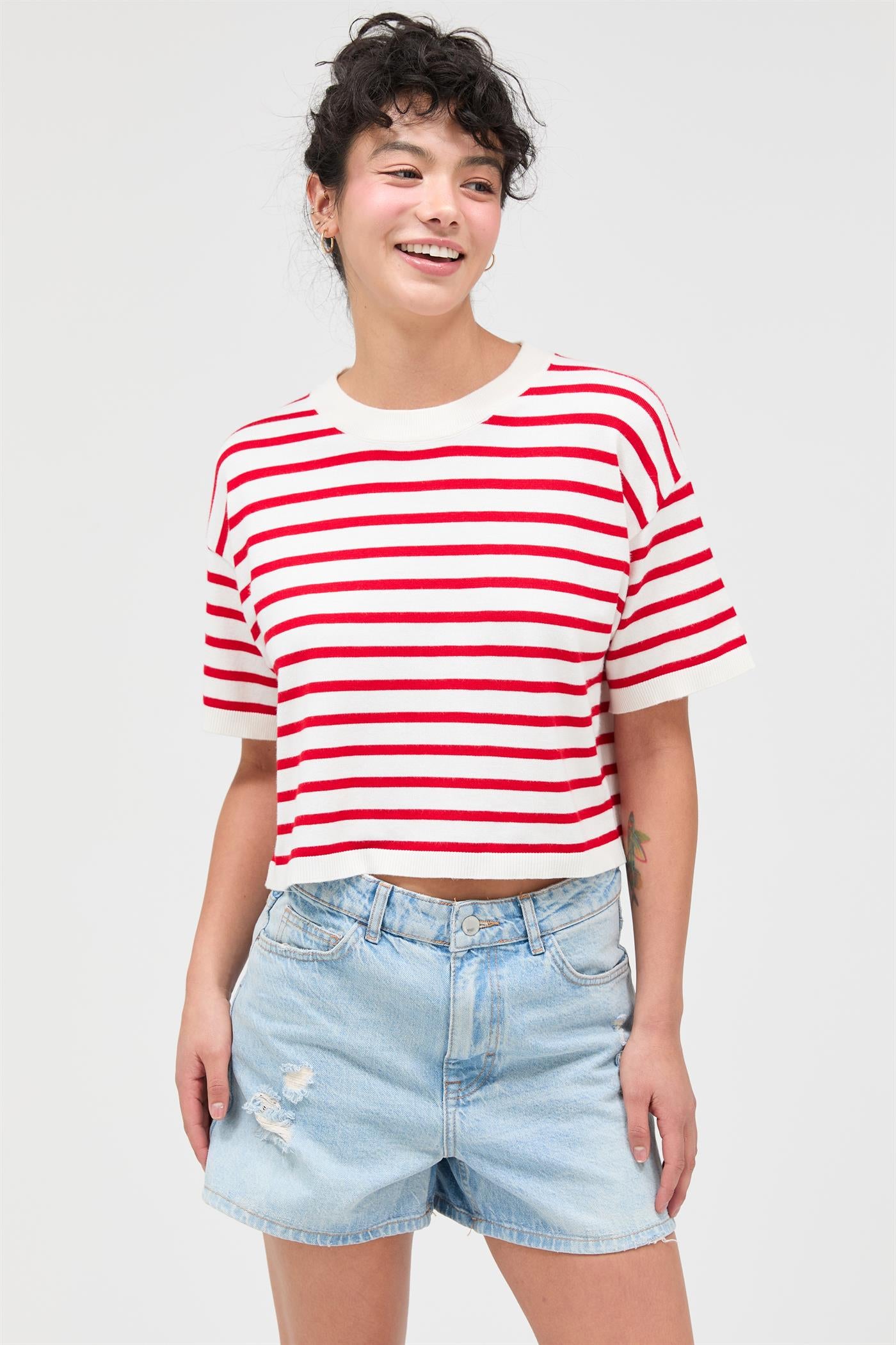 Wholesale Round Neck Striped Crop Top Clothing Tops DZ26A051 RED DOUBLE ZERO