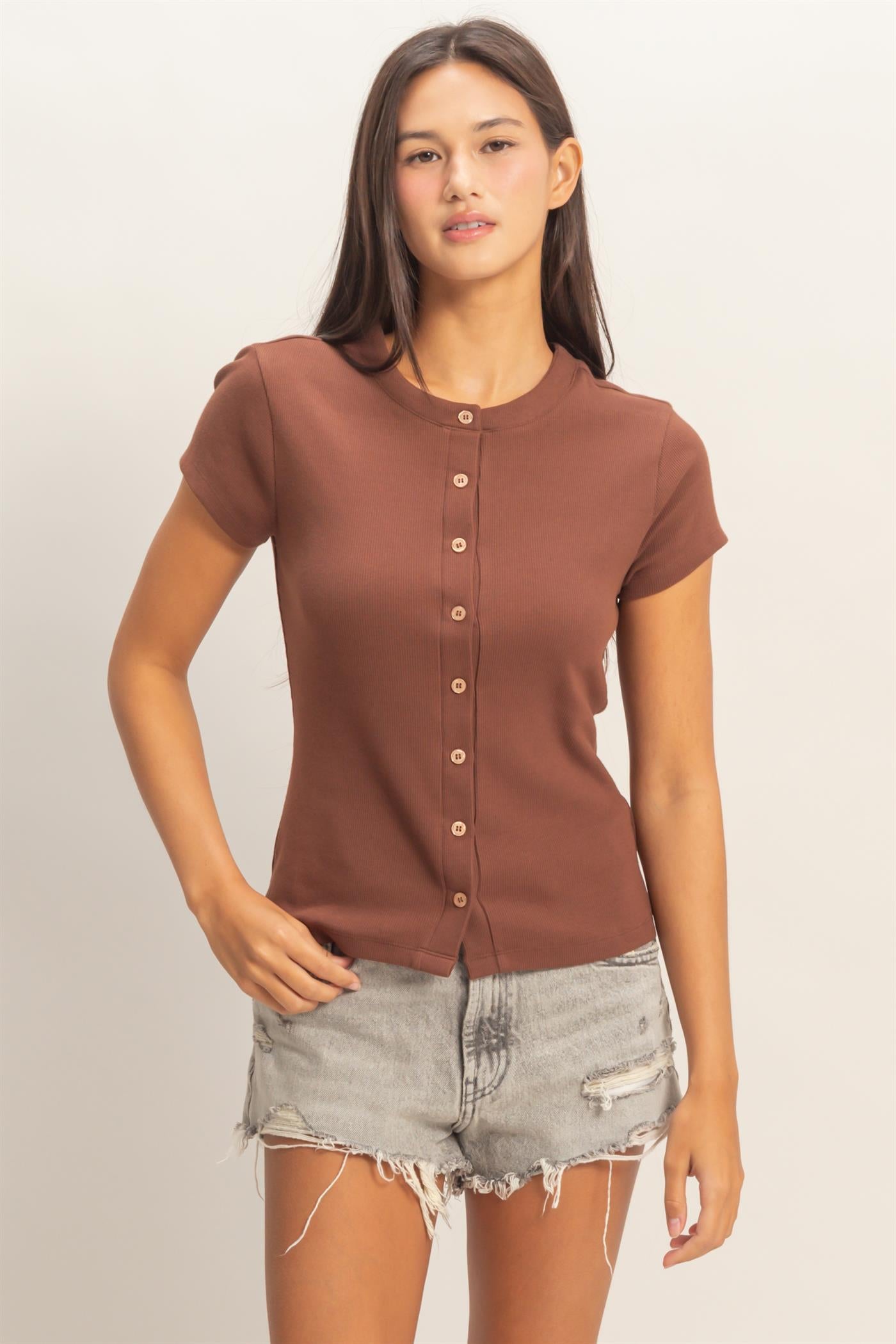 Wholesale Ribbed Button-Front Crew Neck Top Clothing Tops DZ26A727 CHOCOLATE DOUBLE ZERO