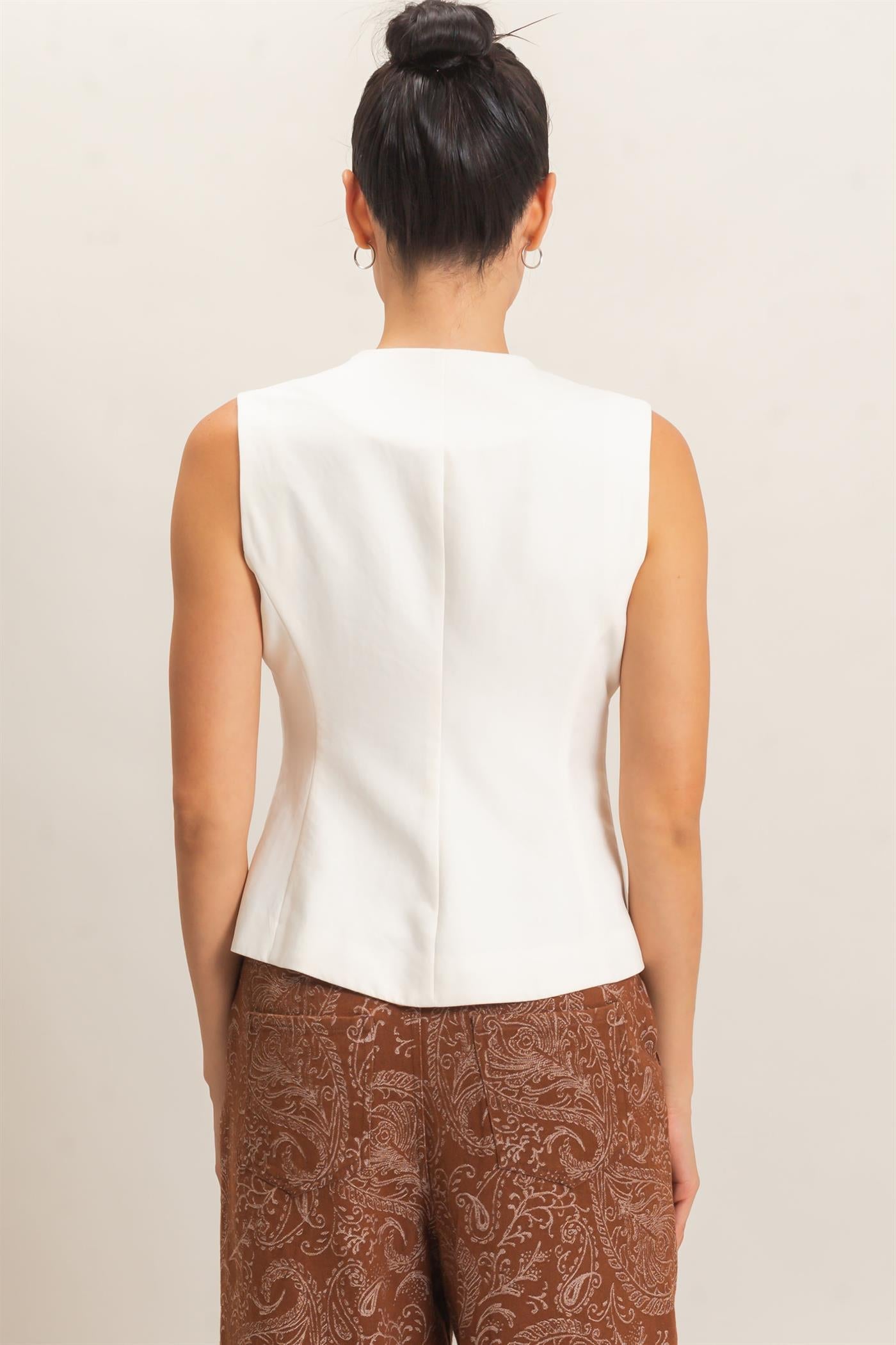 Wholesale Buttoned Sleeveless Utility Vest Vests HF26E929 CREAM HYFVE