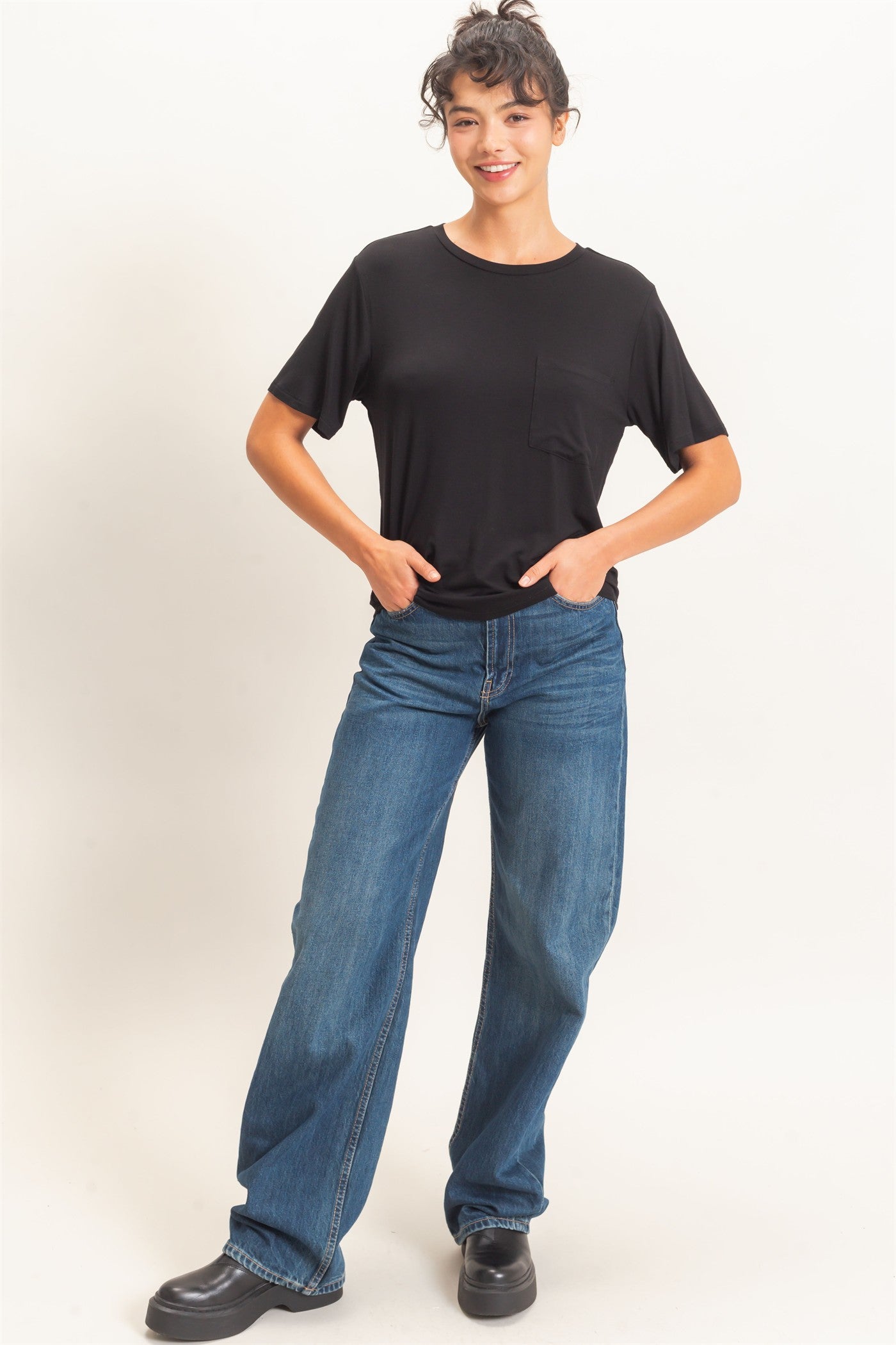 Wholesale Crew Neck Pocket Tee Clothing Tops DZ26E254 BLACK DOUBLE ZERO