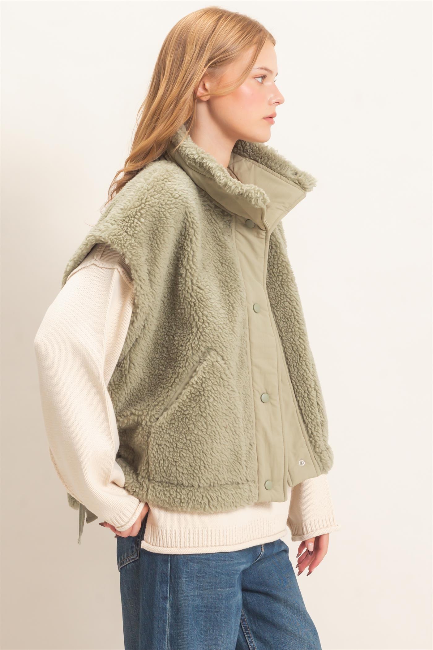 Wholesale Sherpa Vest With Snap Closure Outerwear HF26F131-D OLIVE HYFVE