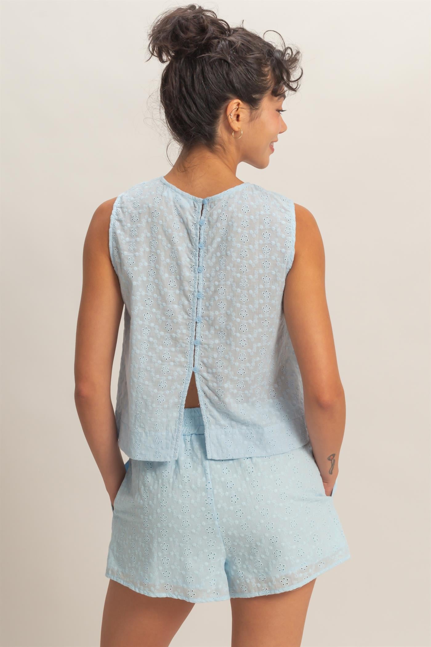 Wholesale Eyelet Sleeveless Top With Back Buttons Clothing Tops DZ26C541 ICE BLUE DOUBLE ZERO