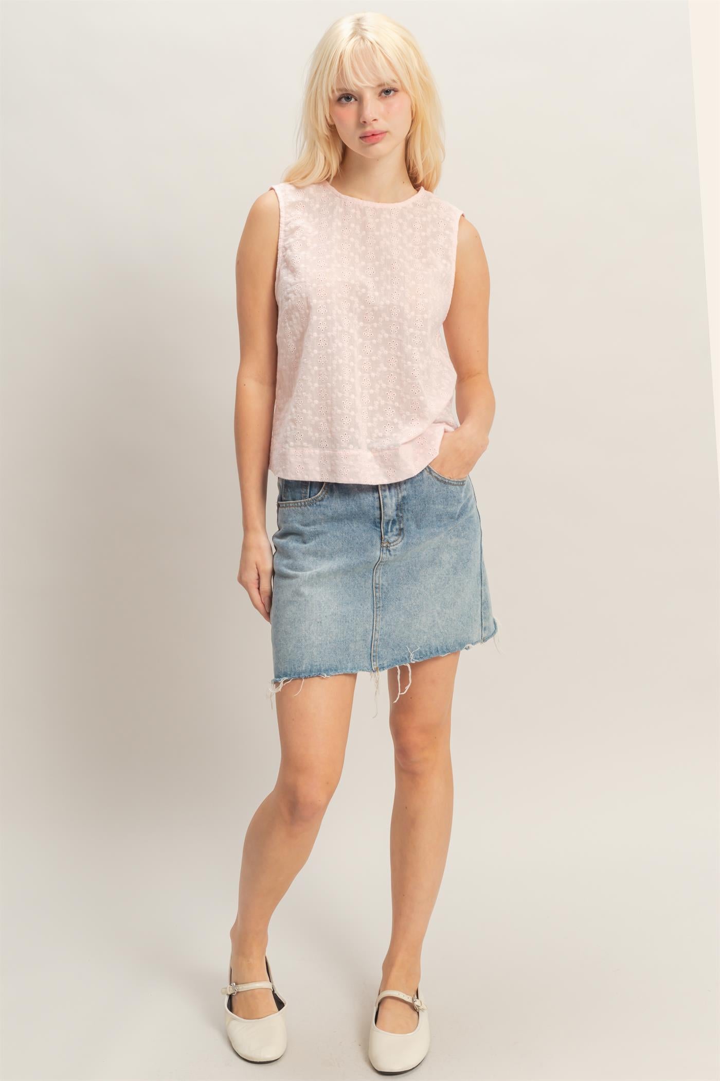 Wholesale Eyelet Sleeveless Top With Back Buttons Clothing Tops DZ26C541 SOFT PINK DOUBLE ZERO