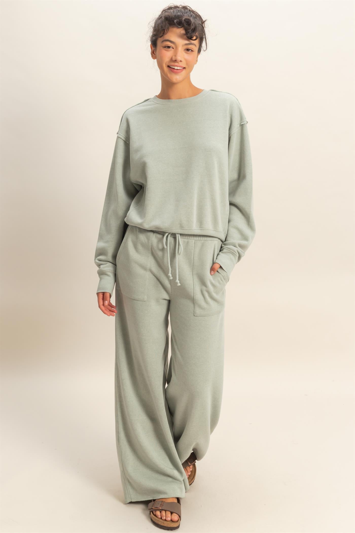 Wholesale Raw Edge Detail Burnout Sweatshirt Sweatshirts DZ26A048 SAGE GREEN DOUBLE ZERO