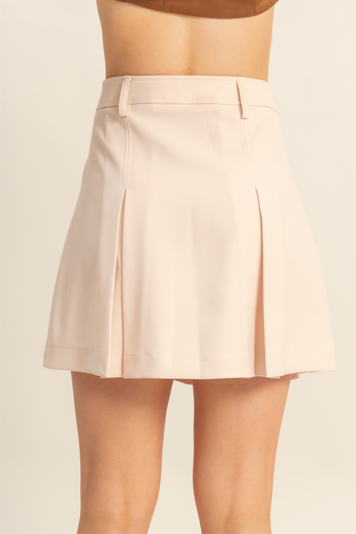 Wholesale Pleated Mini Skirt With Tailored Waistband Skirts HF25C867 ALMOND HYFVE