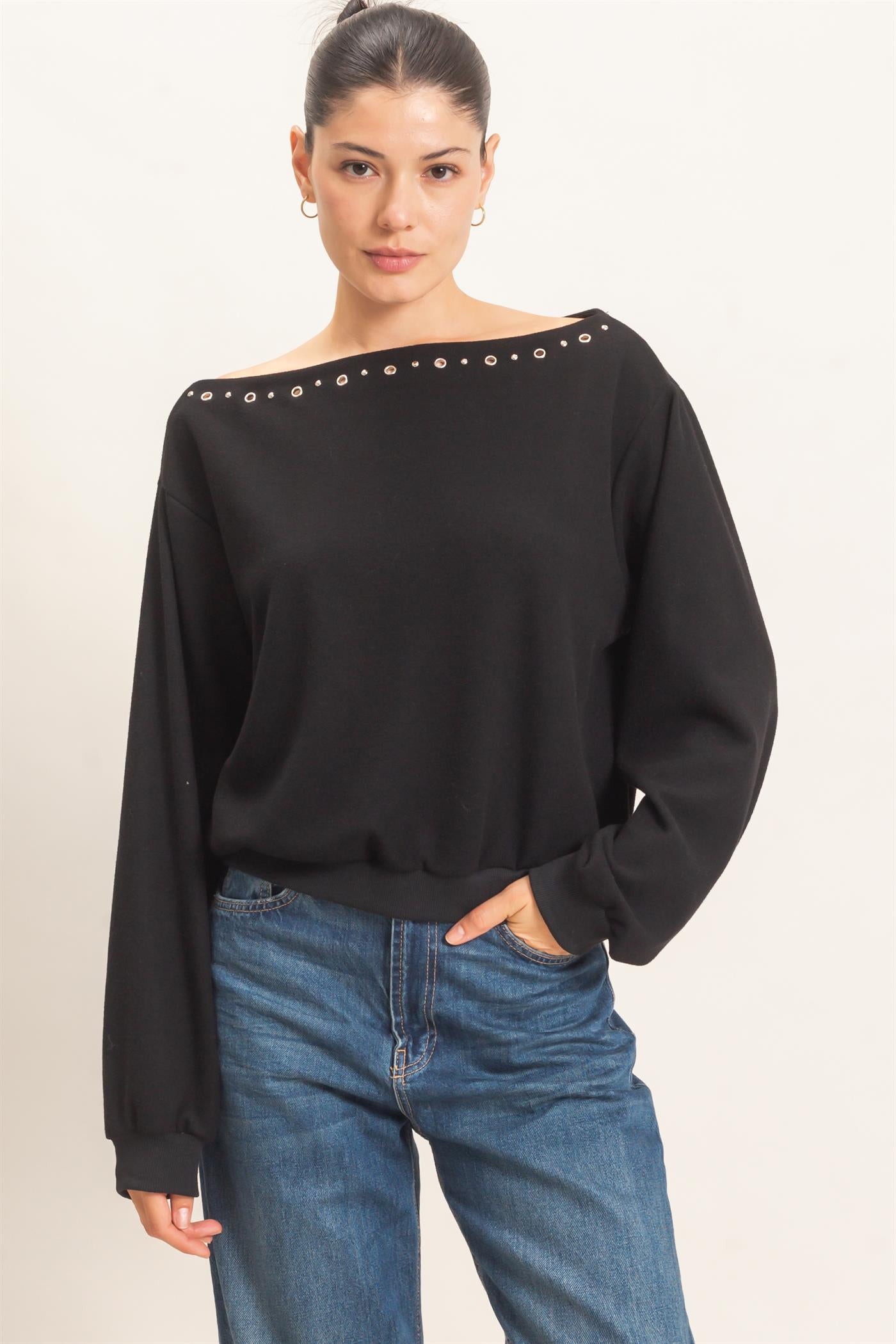 Wholesale Studded Crew Neck Sweatshirt Sweatshirts HF26E545 BLACK HYFVE