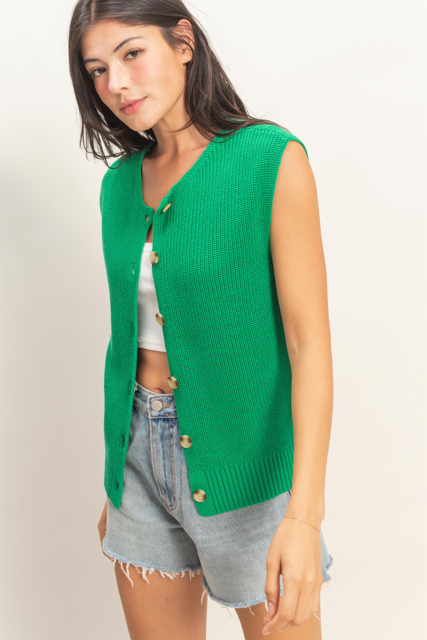 Wholesale Sleeveless Button-Up Ribbed Vest Sweaters DZ26A833 GREEN DOUBLE ZERO
