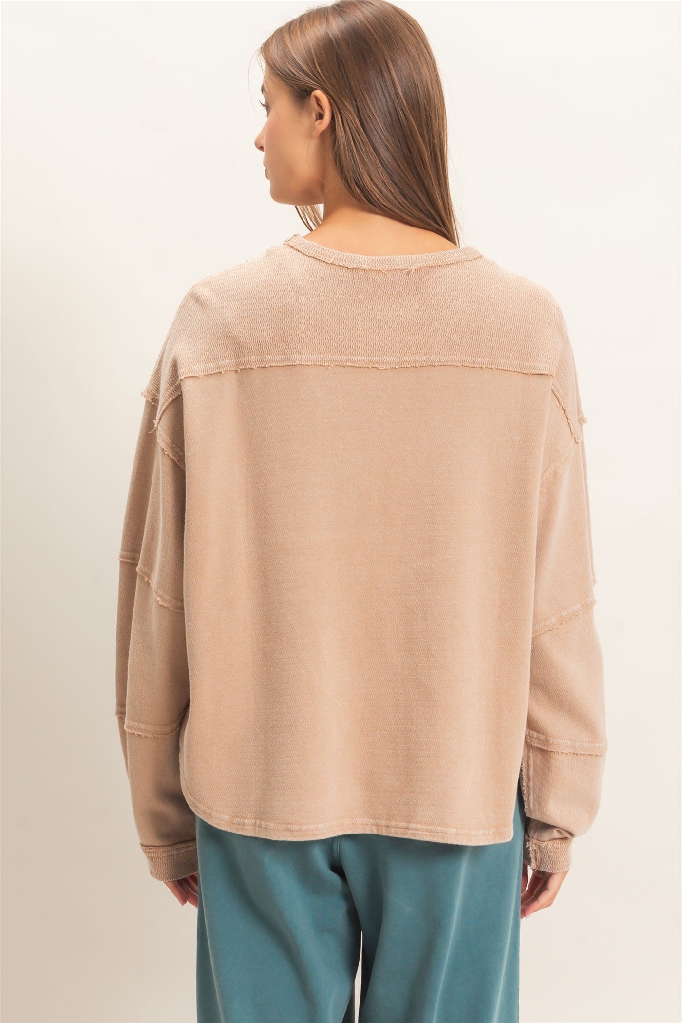 Wholesale Mineral Wash Overzised Raw Edge Crew Neck Top Clothing Tops DZ26E449 DARK TAUPE DOUBLE ZERO