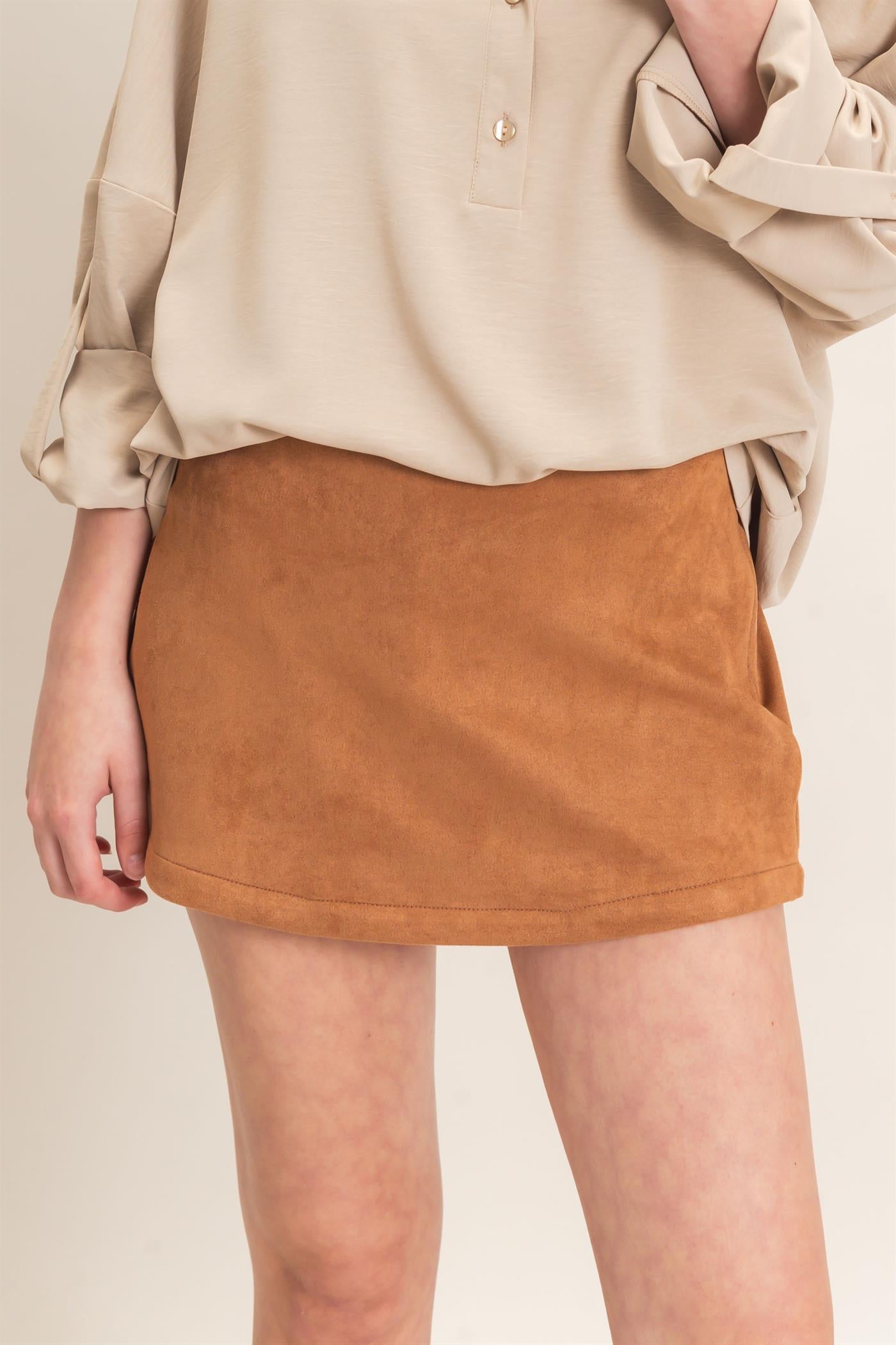 Wholesale Faux Suede Skort Skorts HF26F220 CAMEL HYFVE