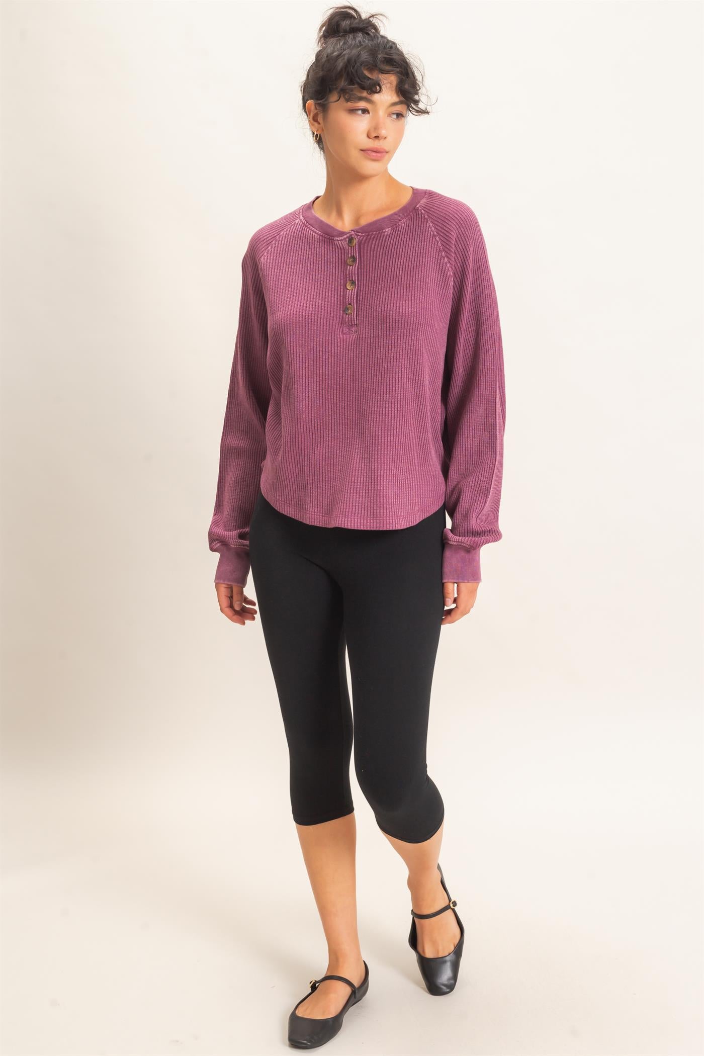 Wholesale Mineral Wash Waffle Knit Henley Top Sweatshirts DZ26E947 DARK CHERRY DOUBLE ZERO