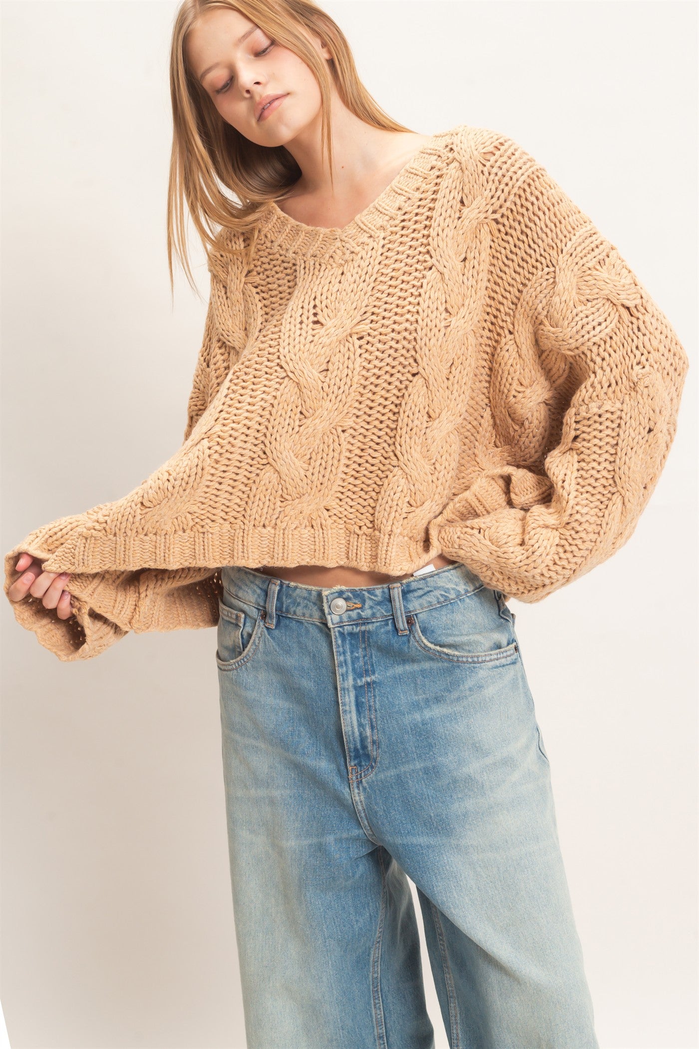 Wholesale Cable Knit V-Neck Sweater Sweaters HF26F175-D TAUPE HYFVE