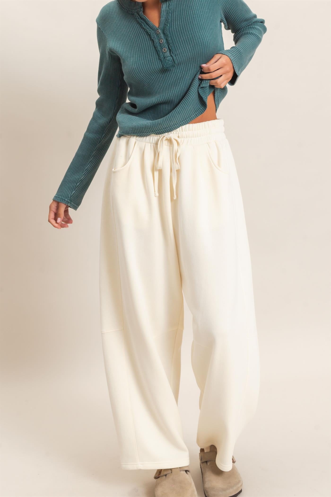 Wholesale Drawstring Waist Barrel Sweatpants Pants DZ26E290 CREAM DOUBLE ZERO