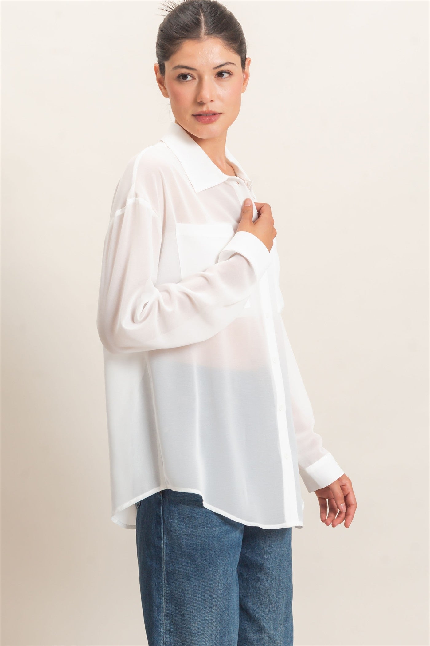 Wholesale Button-Down Collar Blouse Shirts HF26F067 OFF WHITE HYFVE