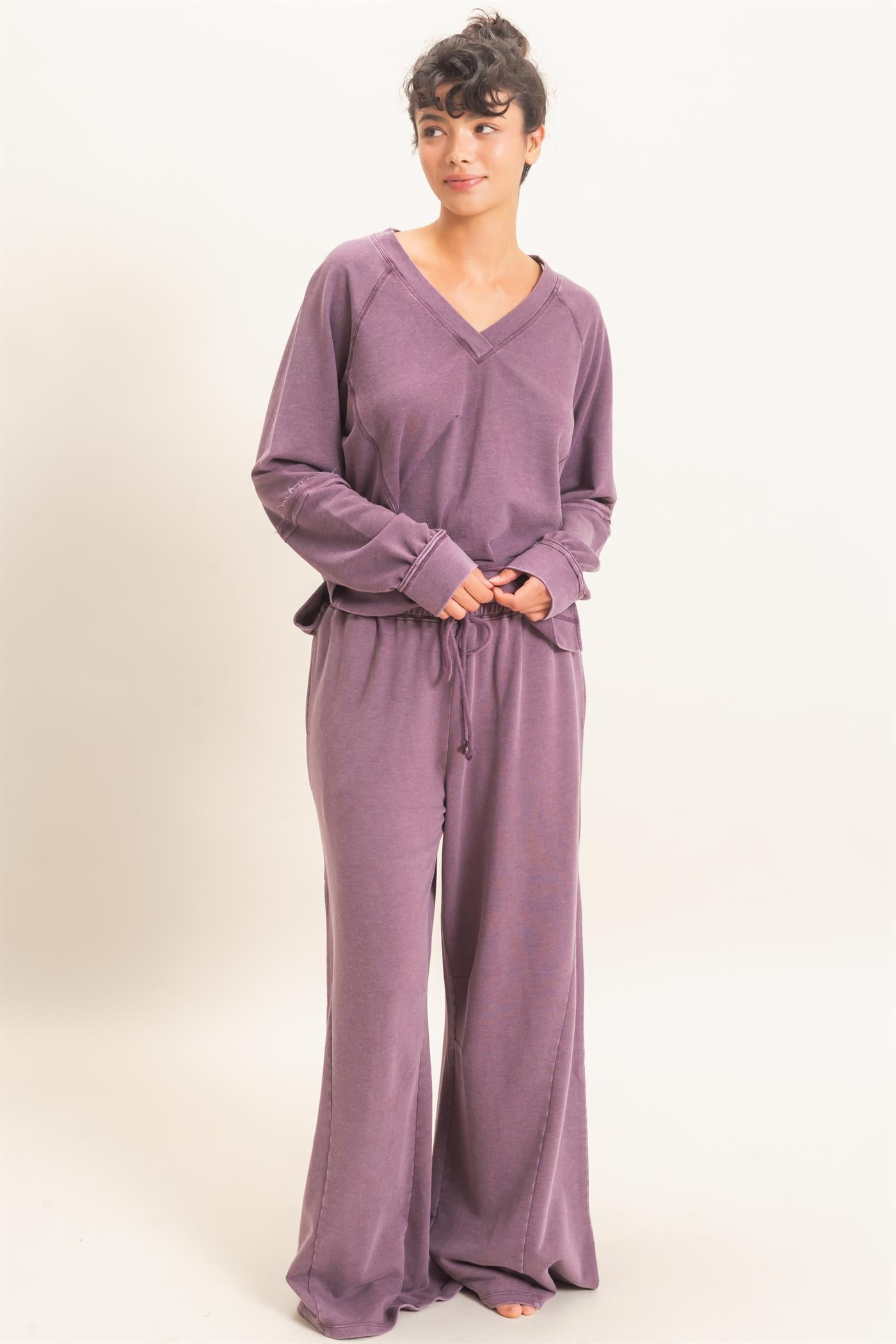 Wholesale Mineral Wash V-Neck Seam Detail Sweatshirt Sweatshirts DZ26F014 DARK CHERRY DOUBLE ZERO