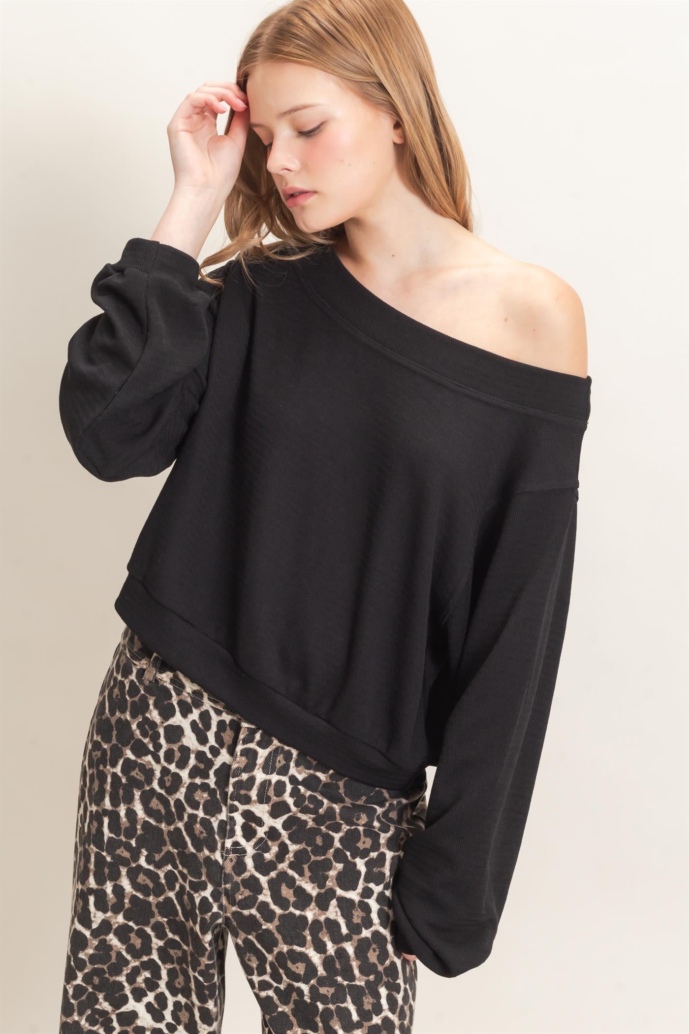 Wholesale Off Shoulder Knit Sweatshirt Blouses HF26F028 BLACK HYFVE