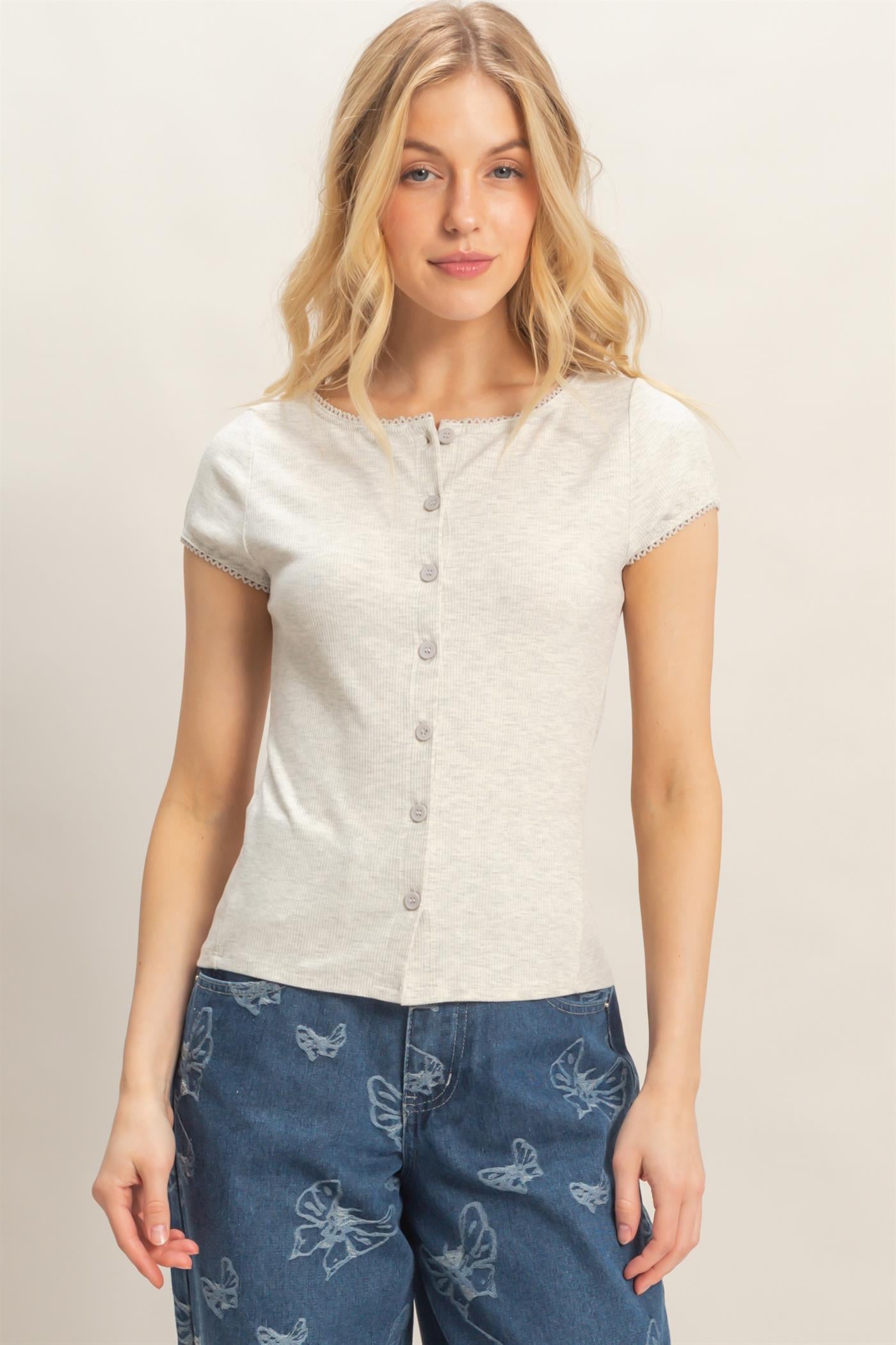 Wholesale Scalloped Button Front Top Clothing Tops HF26C607 HEATHER GRAY HYFVE