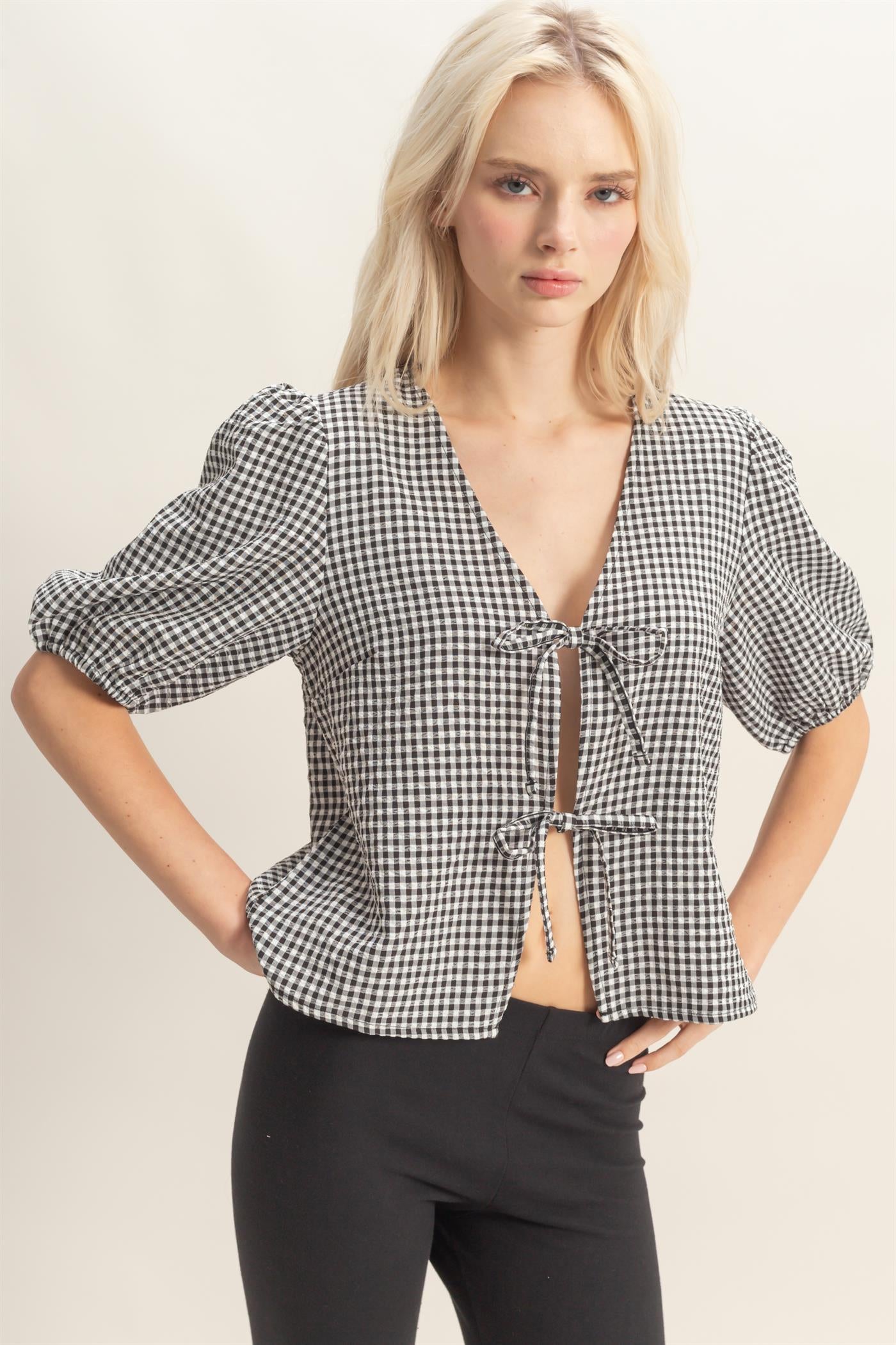 Wholesale Gingham Bow Tie Puff Sleeve Blouse Blouses DZ26C229 BLACK DOUBLE ZERO
